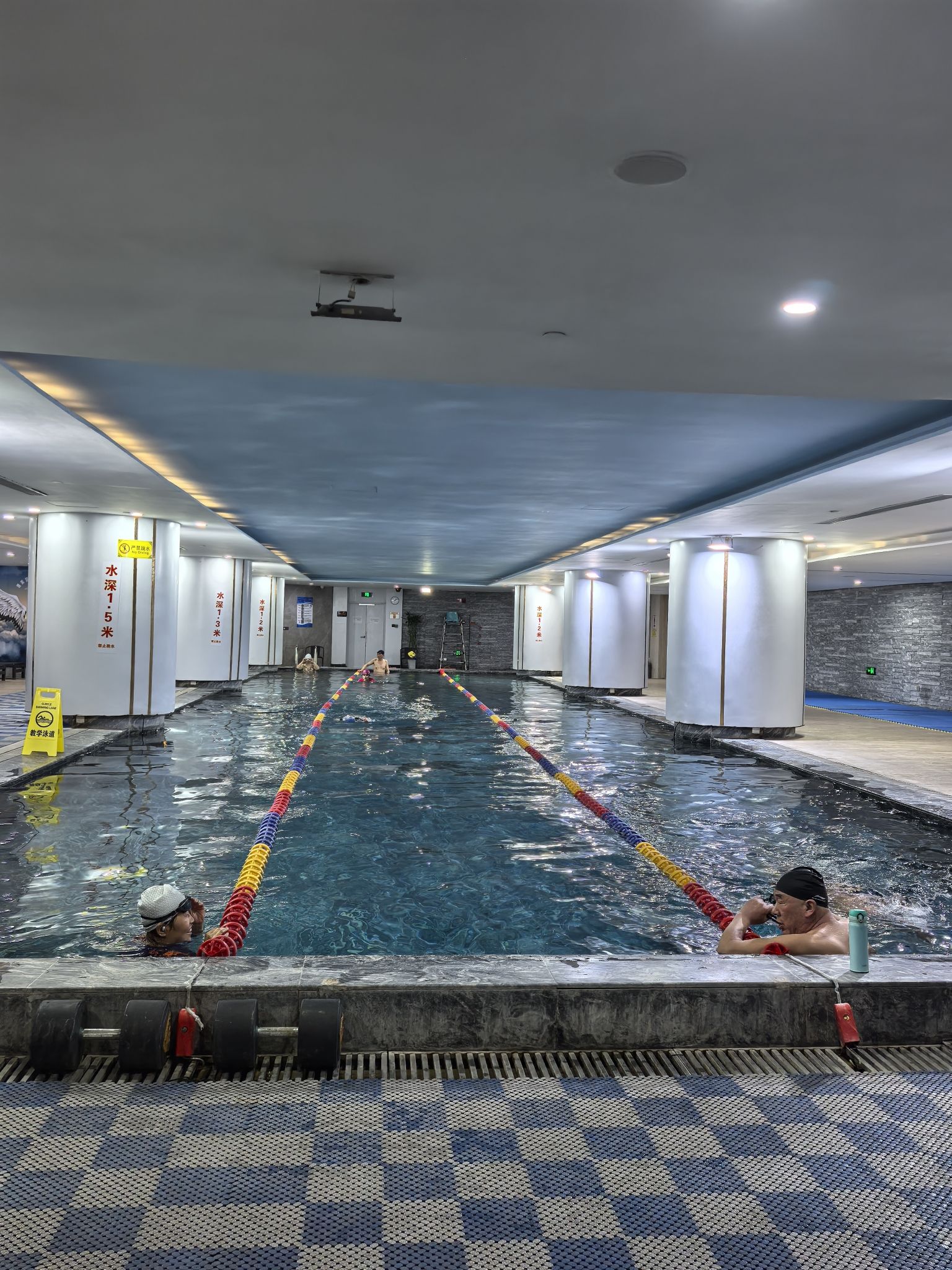 场地封面-维美游泳健身会所