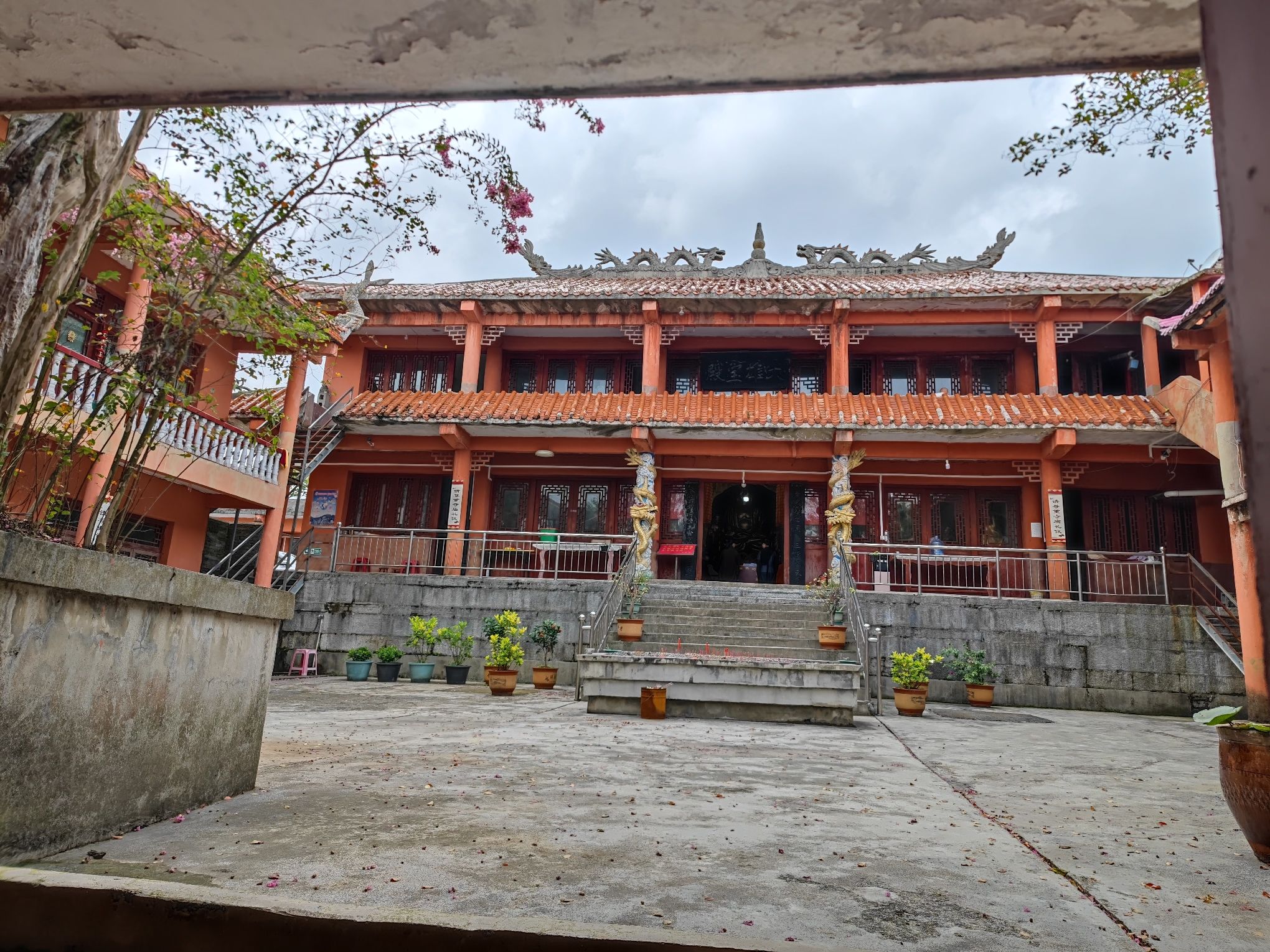 龙云寺