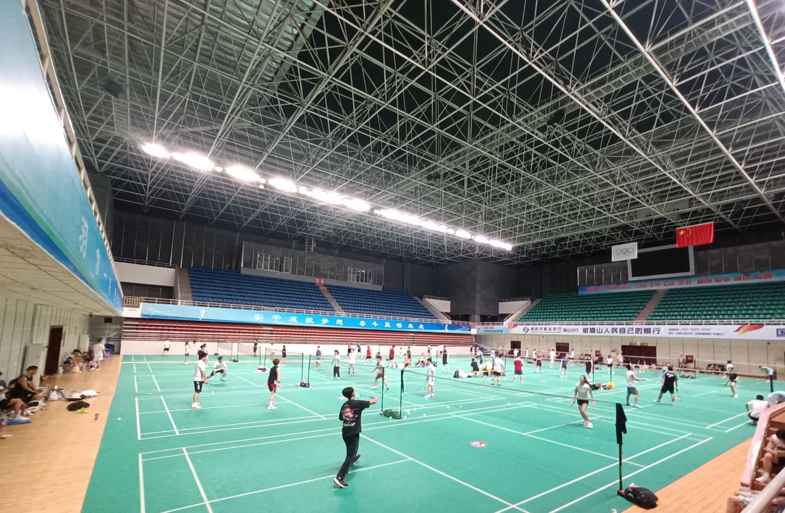 眉山市体育馆-羽毛球馆