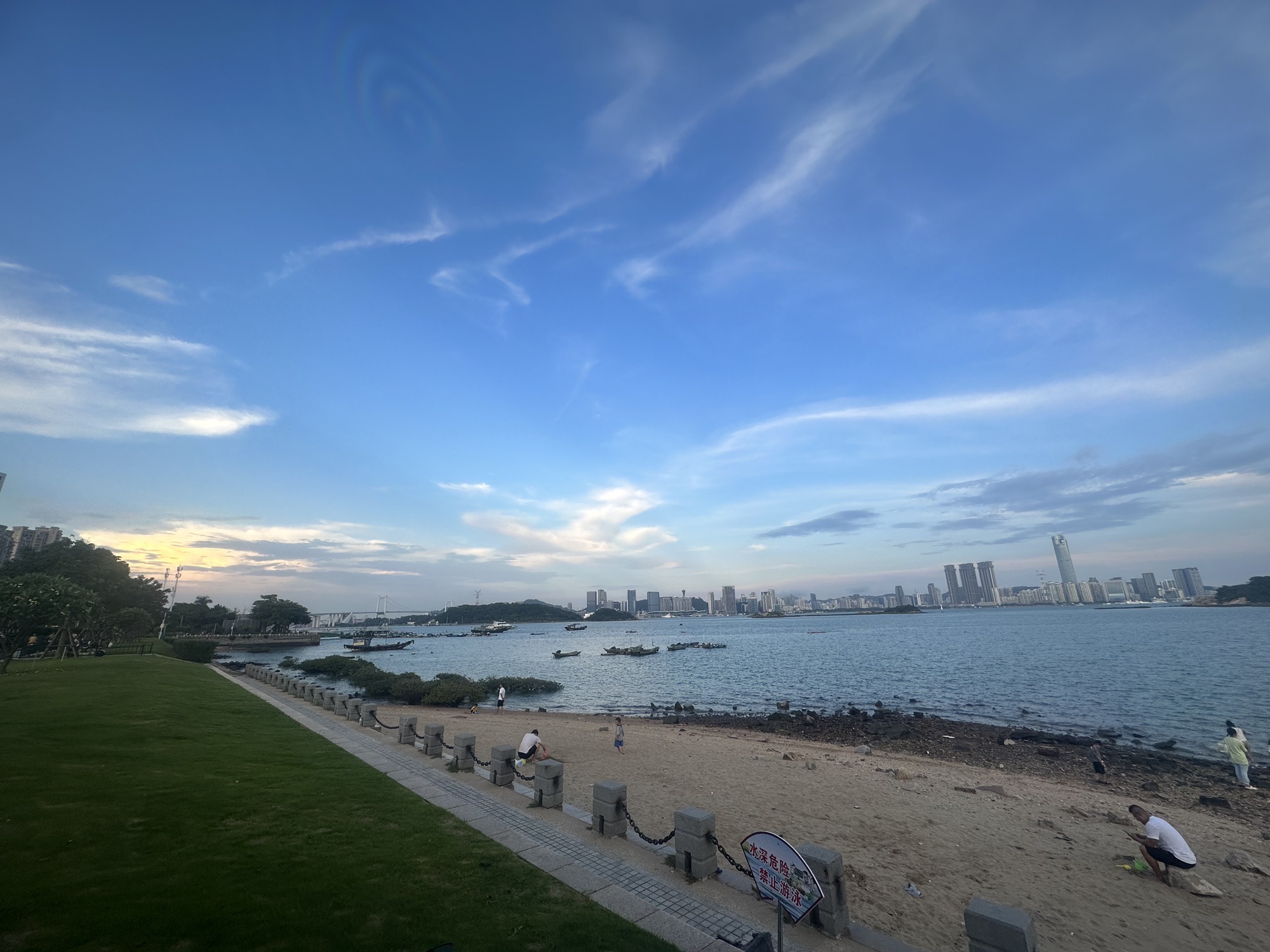 恋人湾旅行图片 1