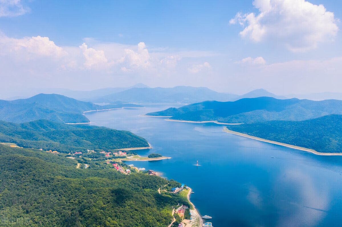 松花湖国家风景名胜区坝西景区