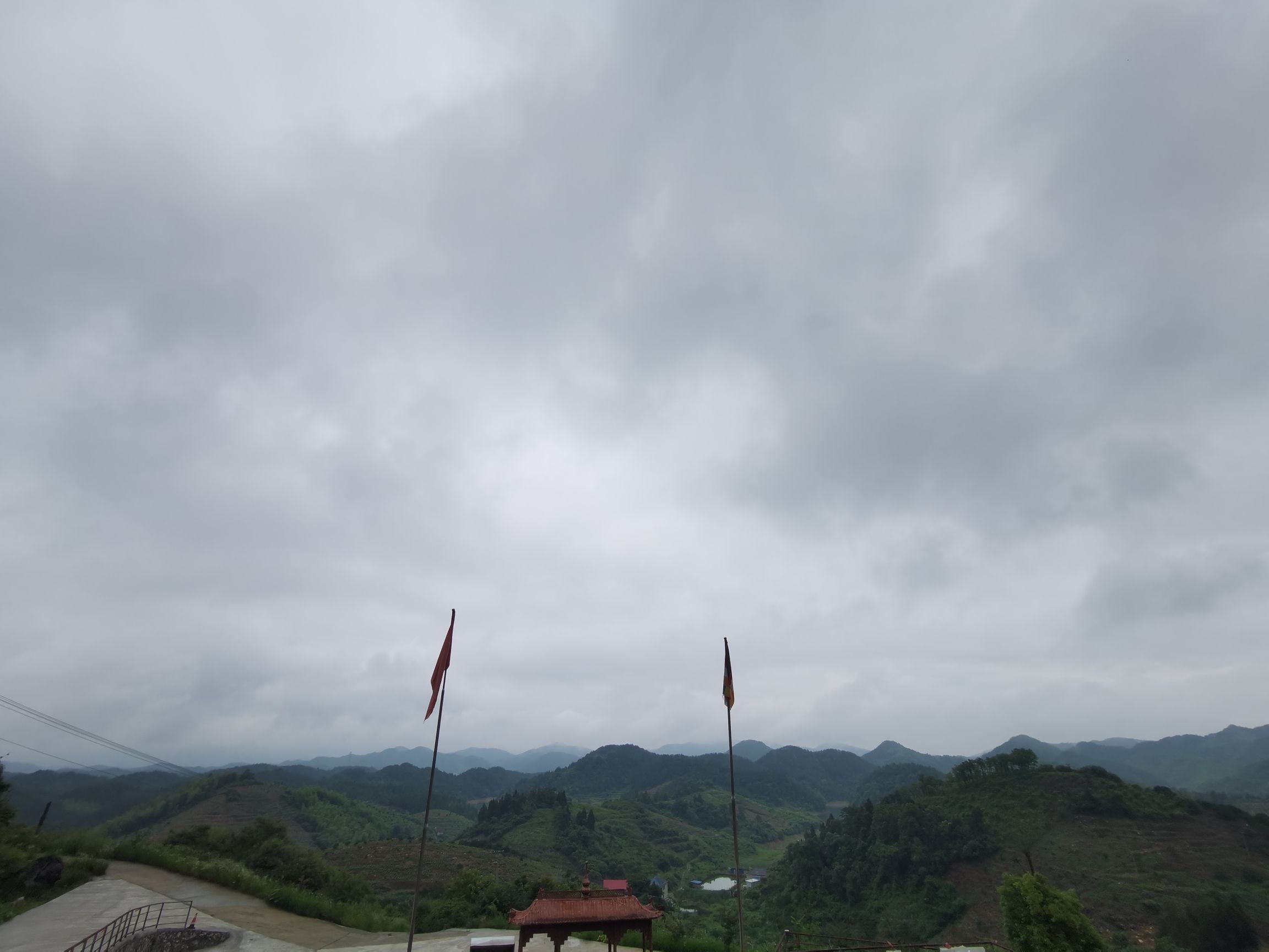 万峰寺实景照片