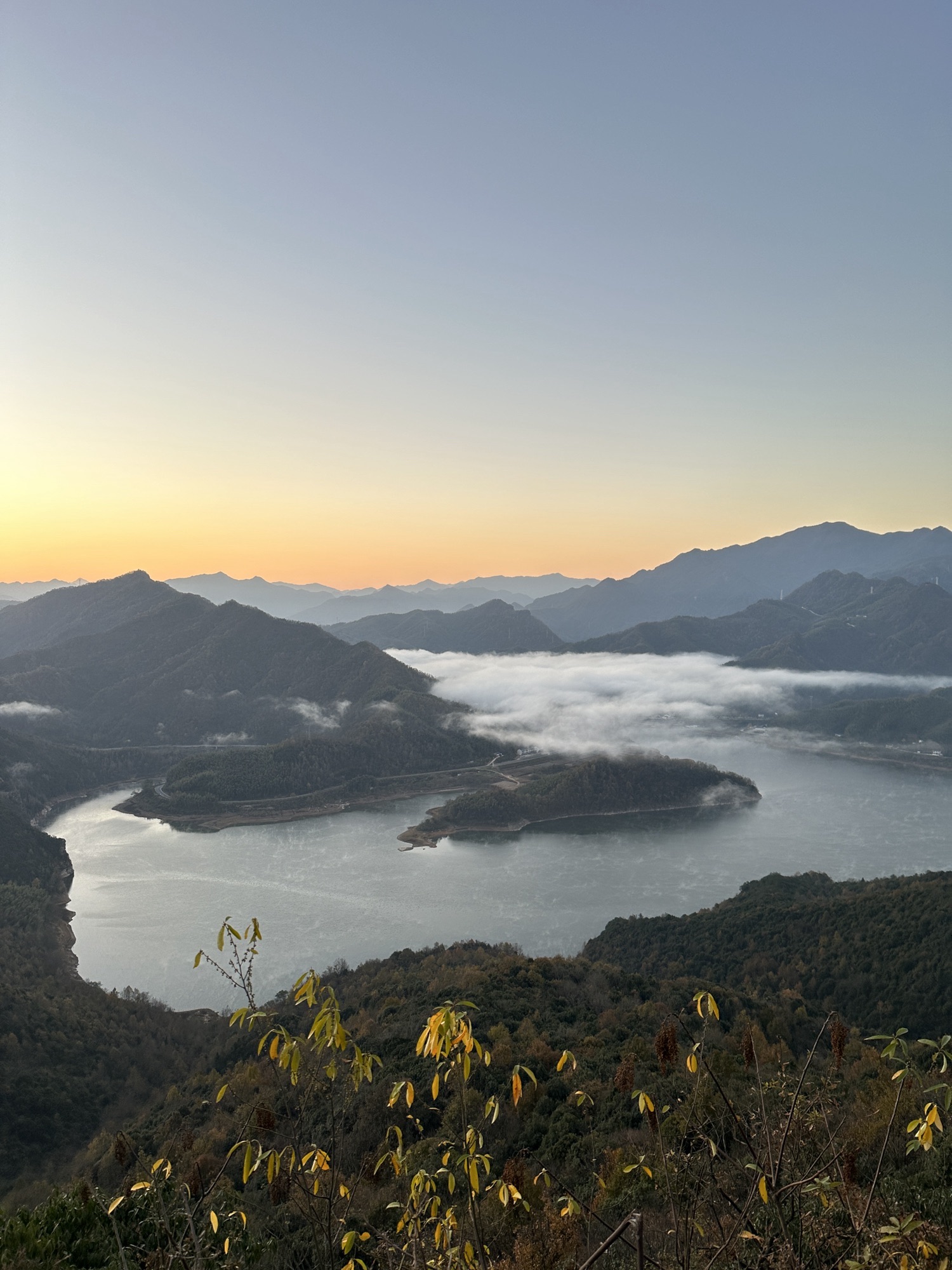 屋脊山风景区旅行图片 2