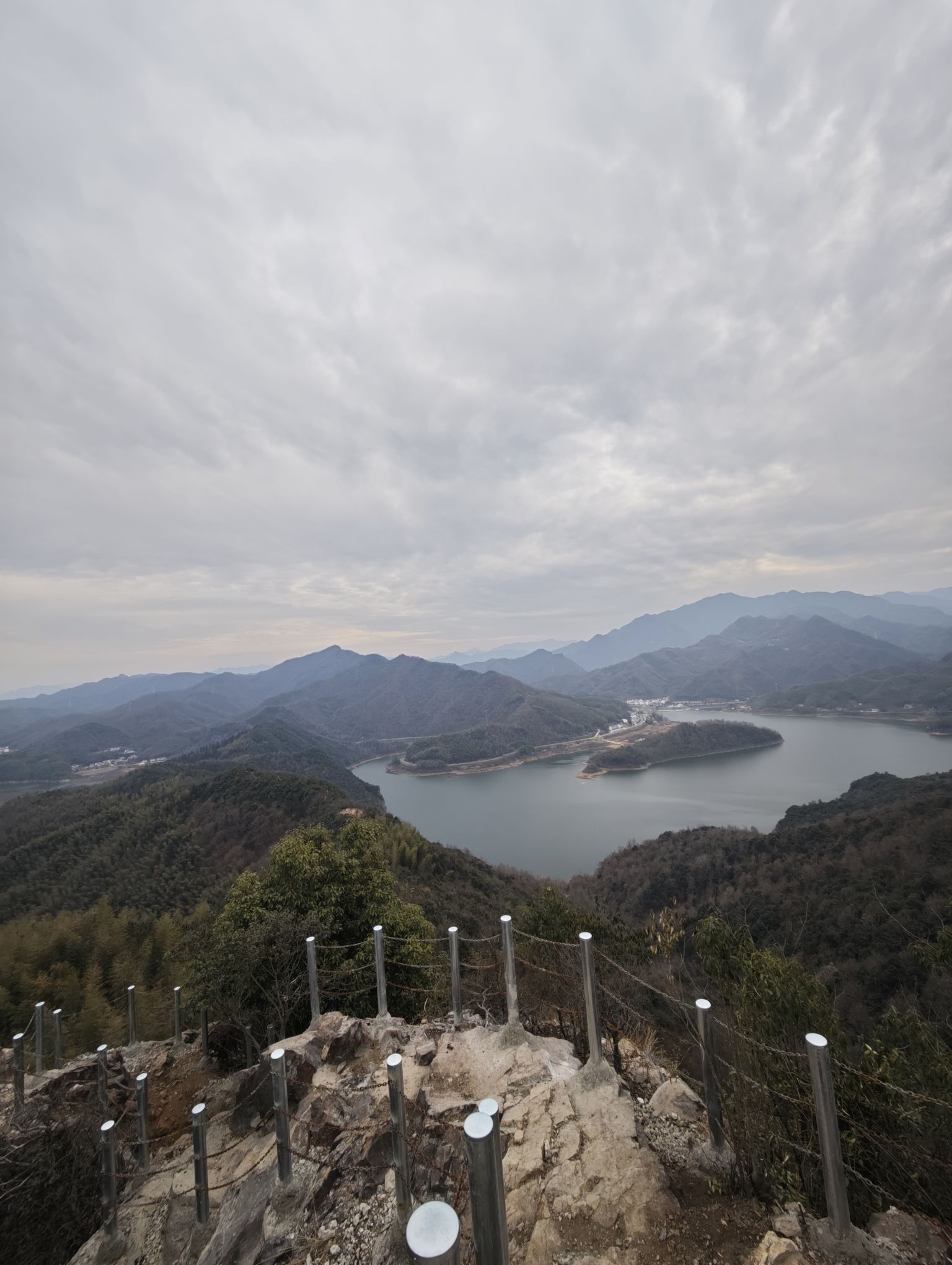 屋脊山风景区旅行图片 1