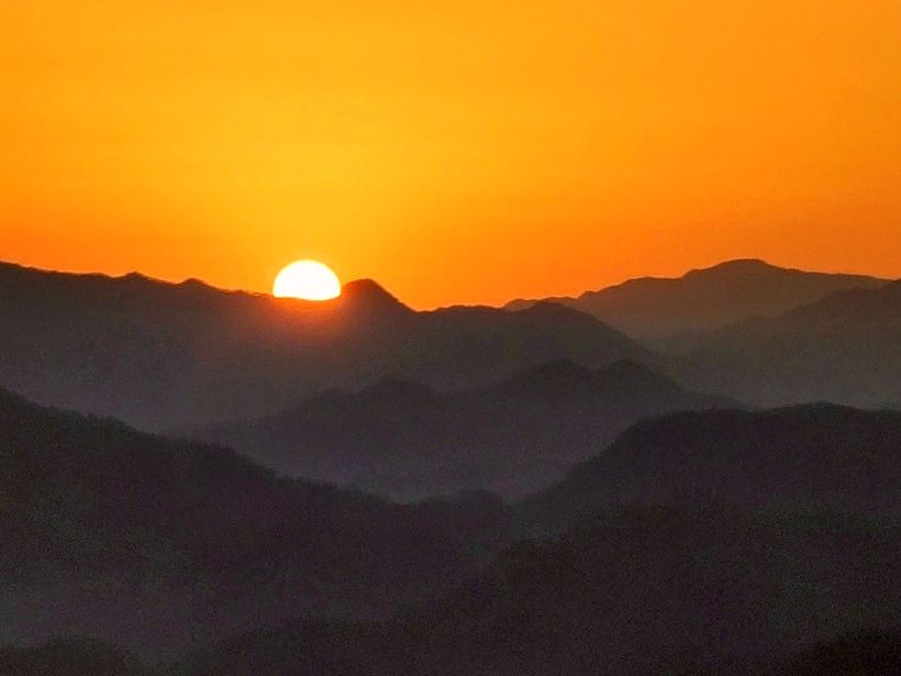 屋脊山风景区旅行图片 1