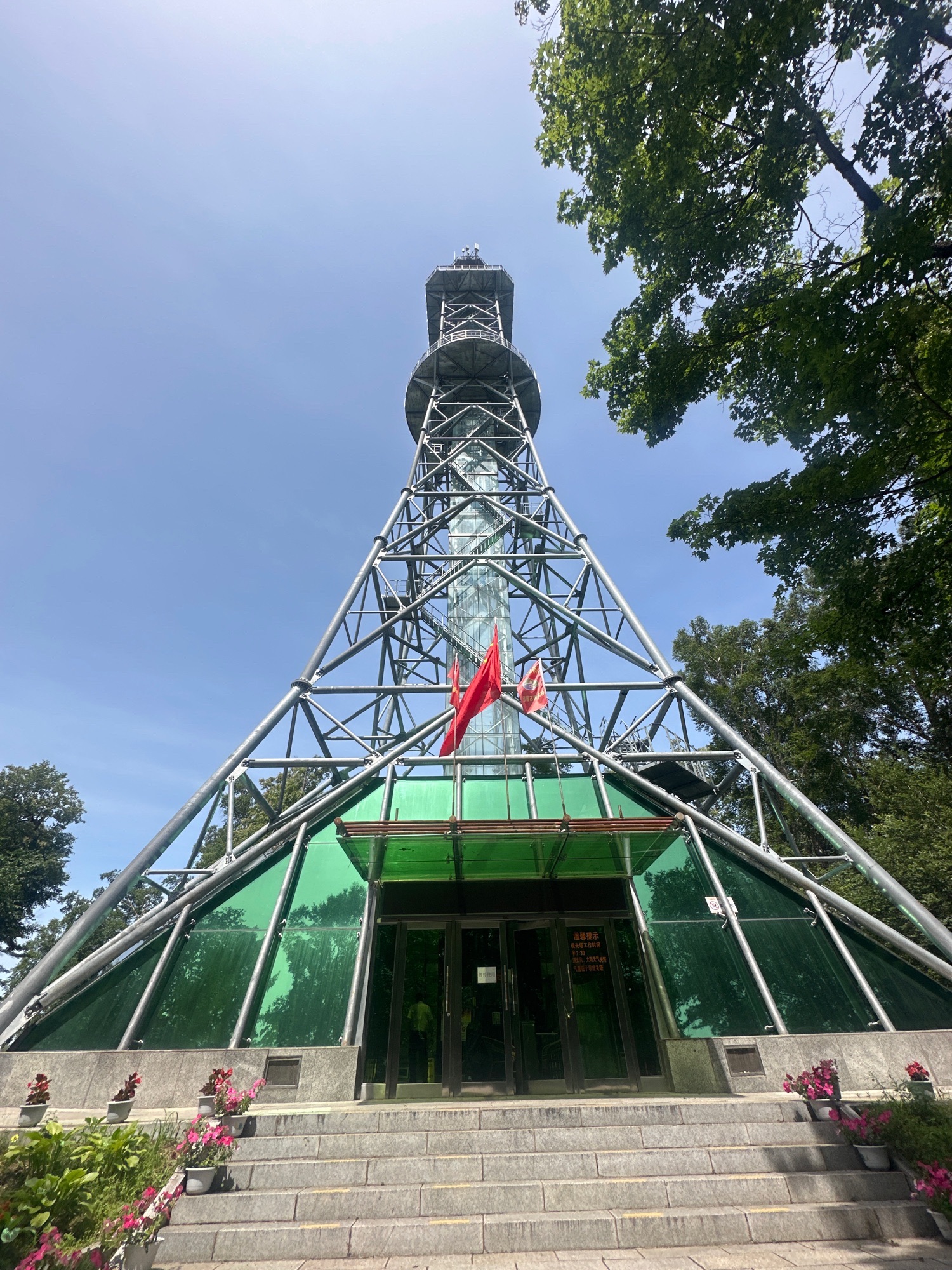 汤旺河林海奇石风景区-观光塔