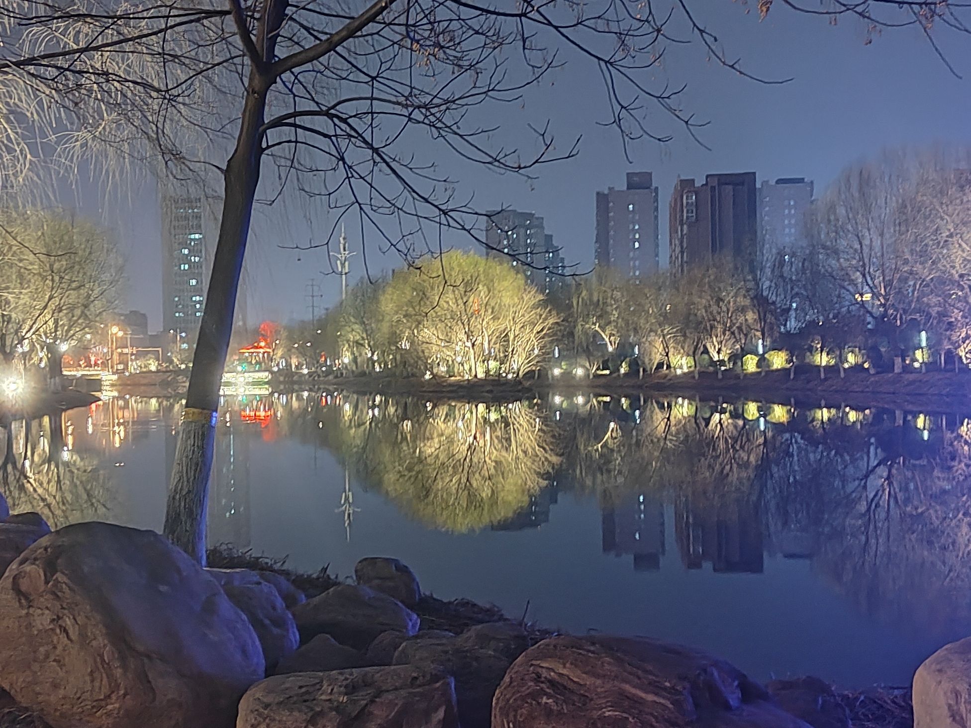赵定河游园旅行图片 1