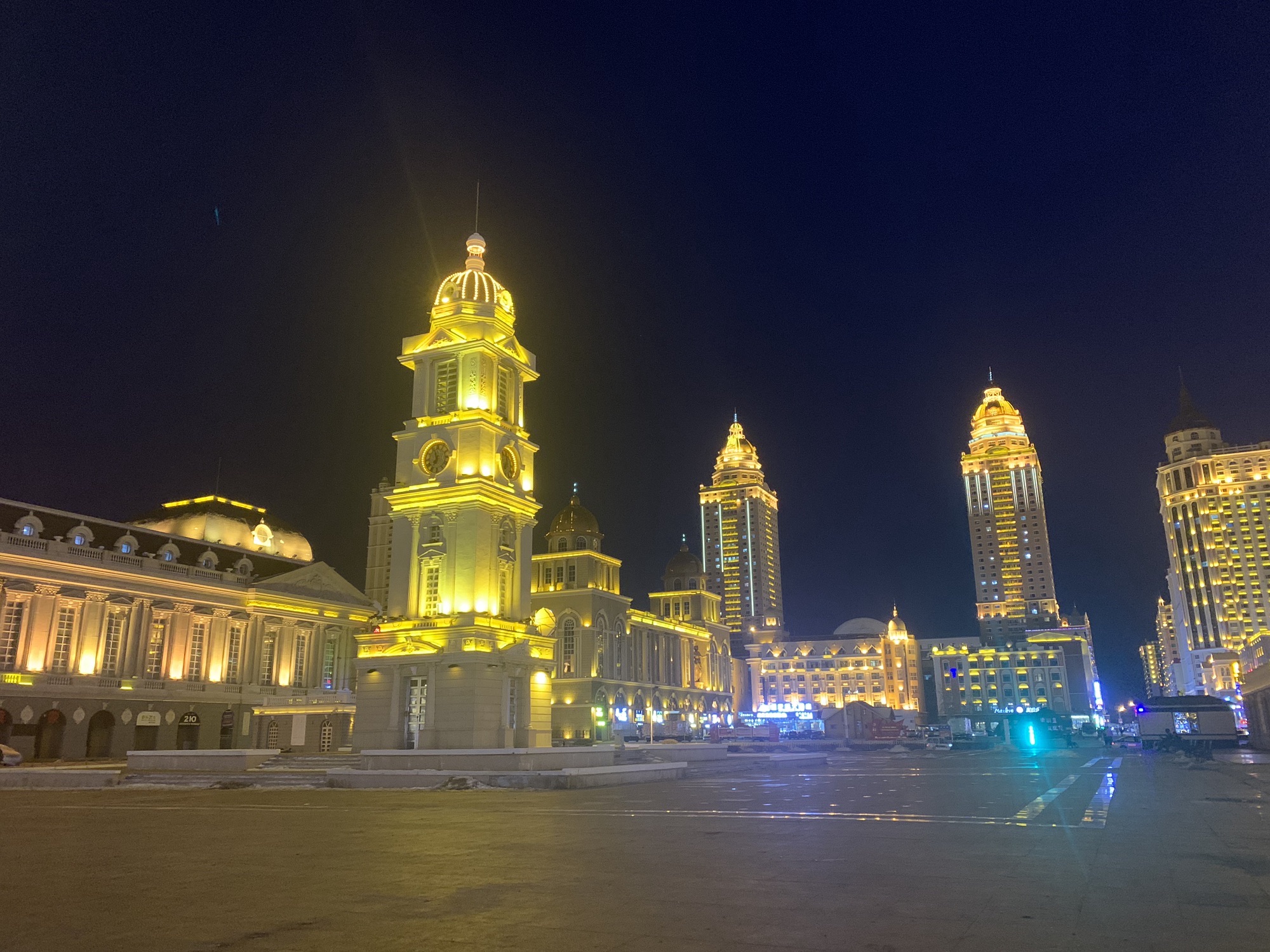 广场钟塔旅行图片 3