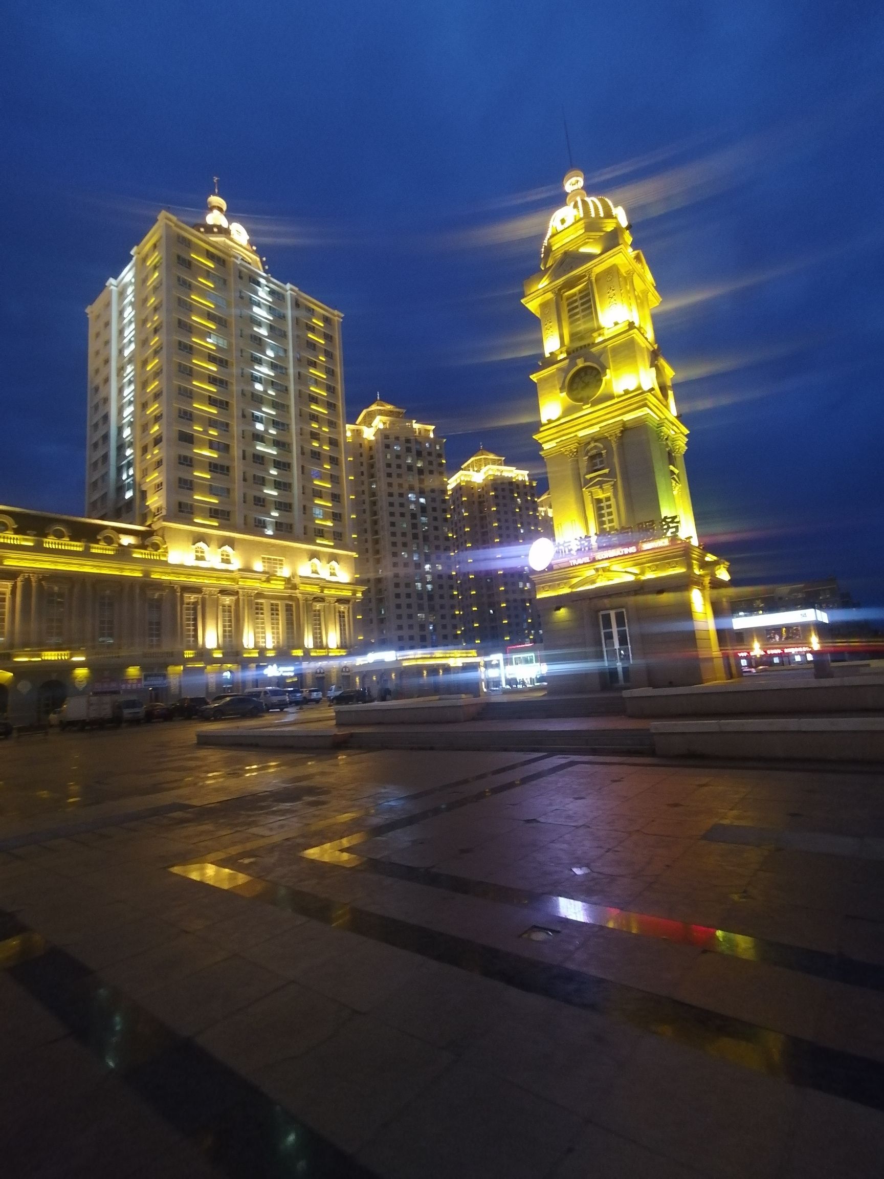 广场钟塔旅行图片 2