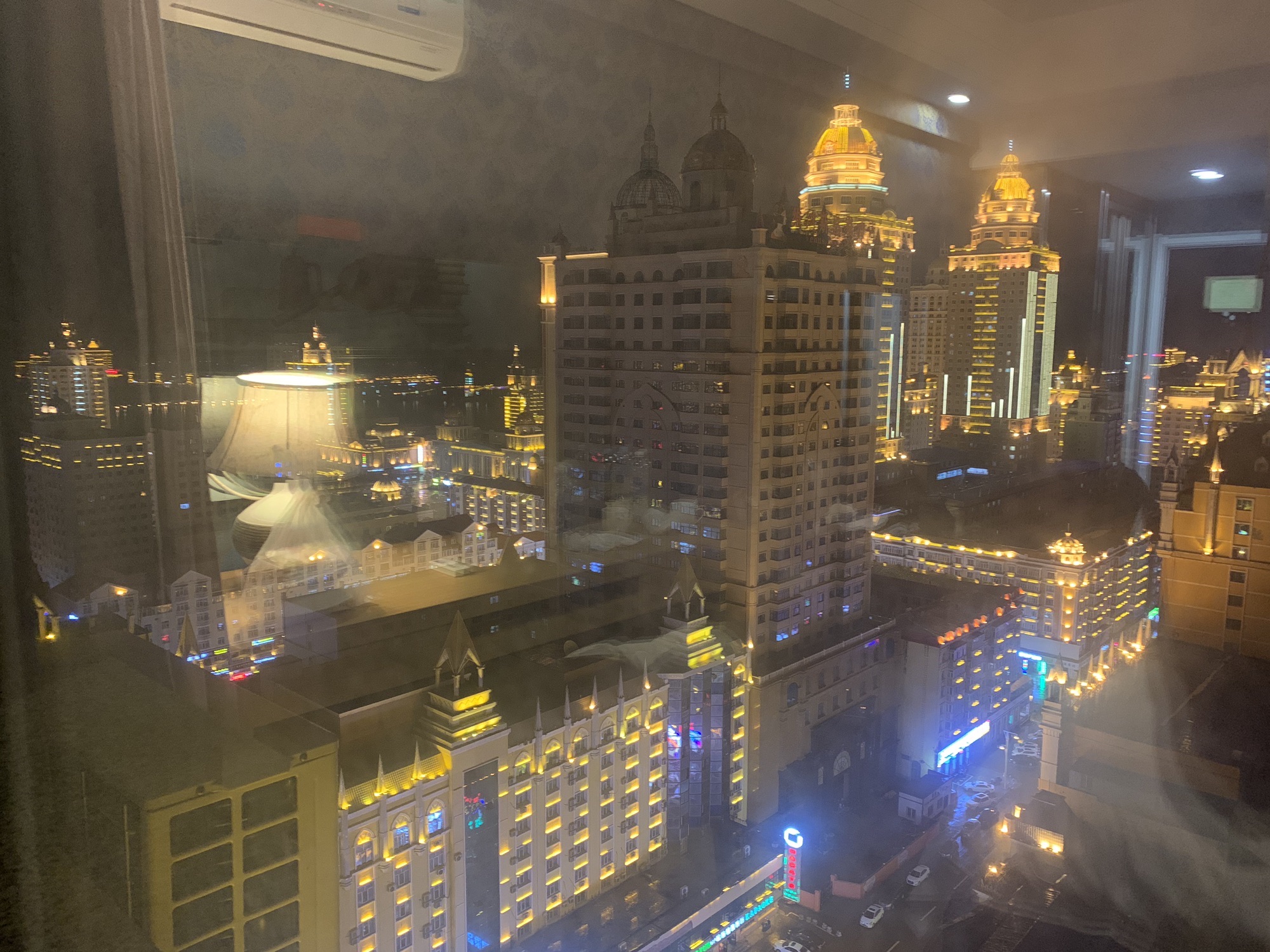 广场钟塔旅行图片 1