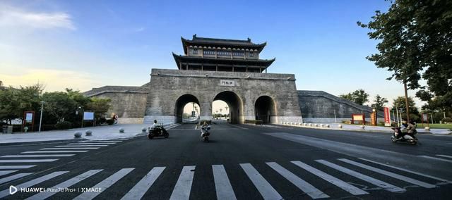 拱极门旅行图片 2