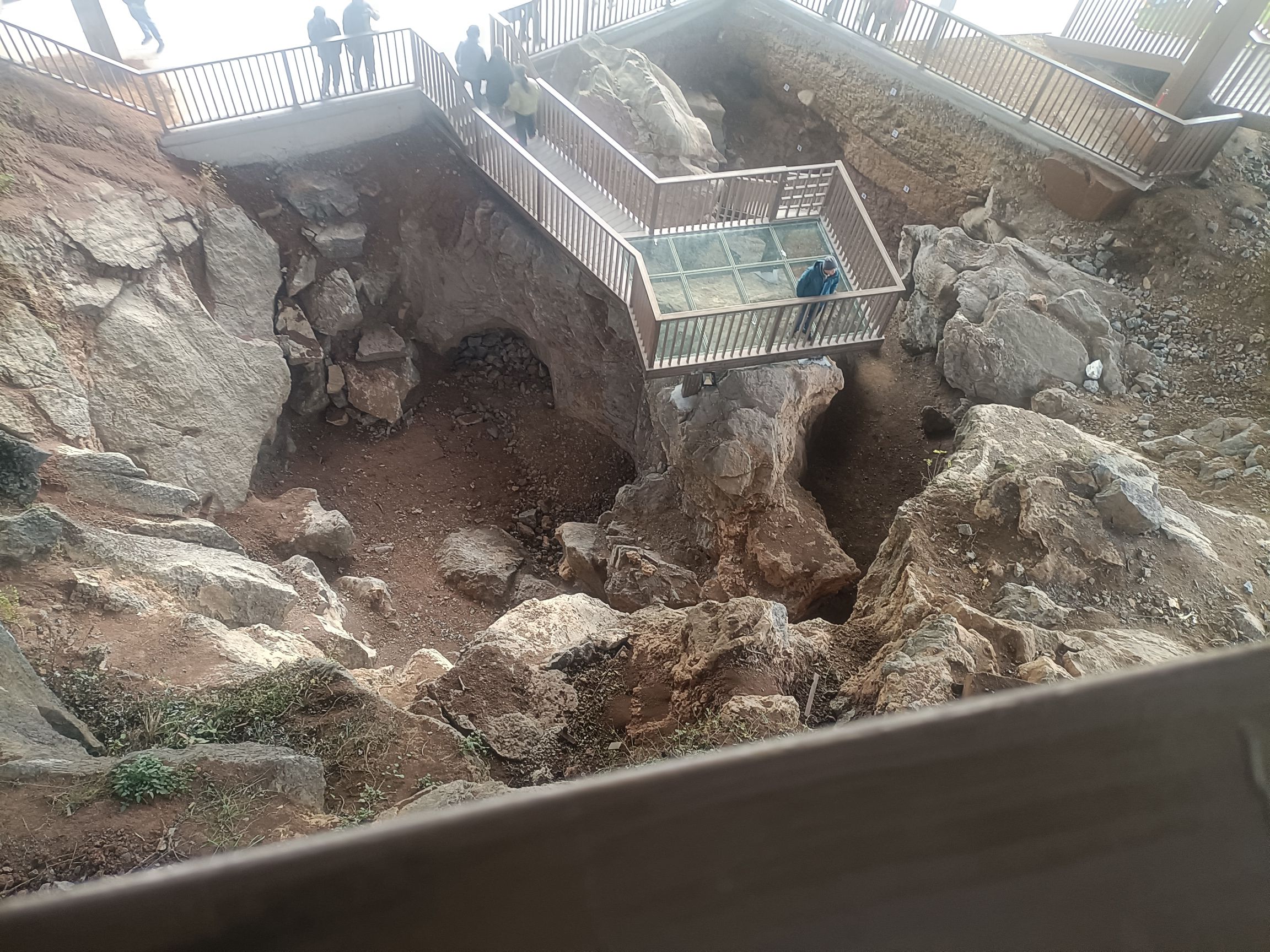 华龙洞遗址旅行图片 3