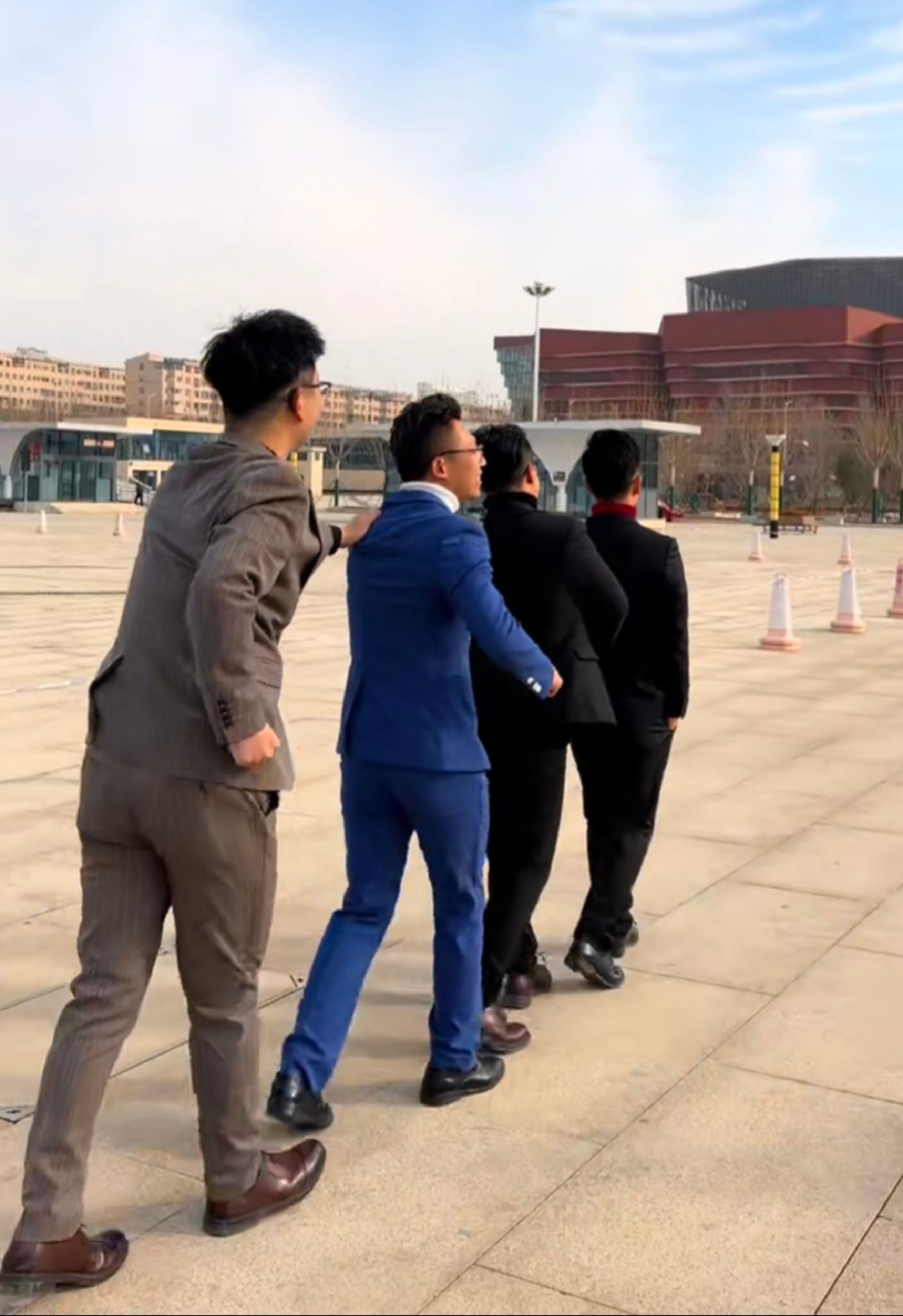 金凤凰广场旅行图片 1