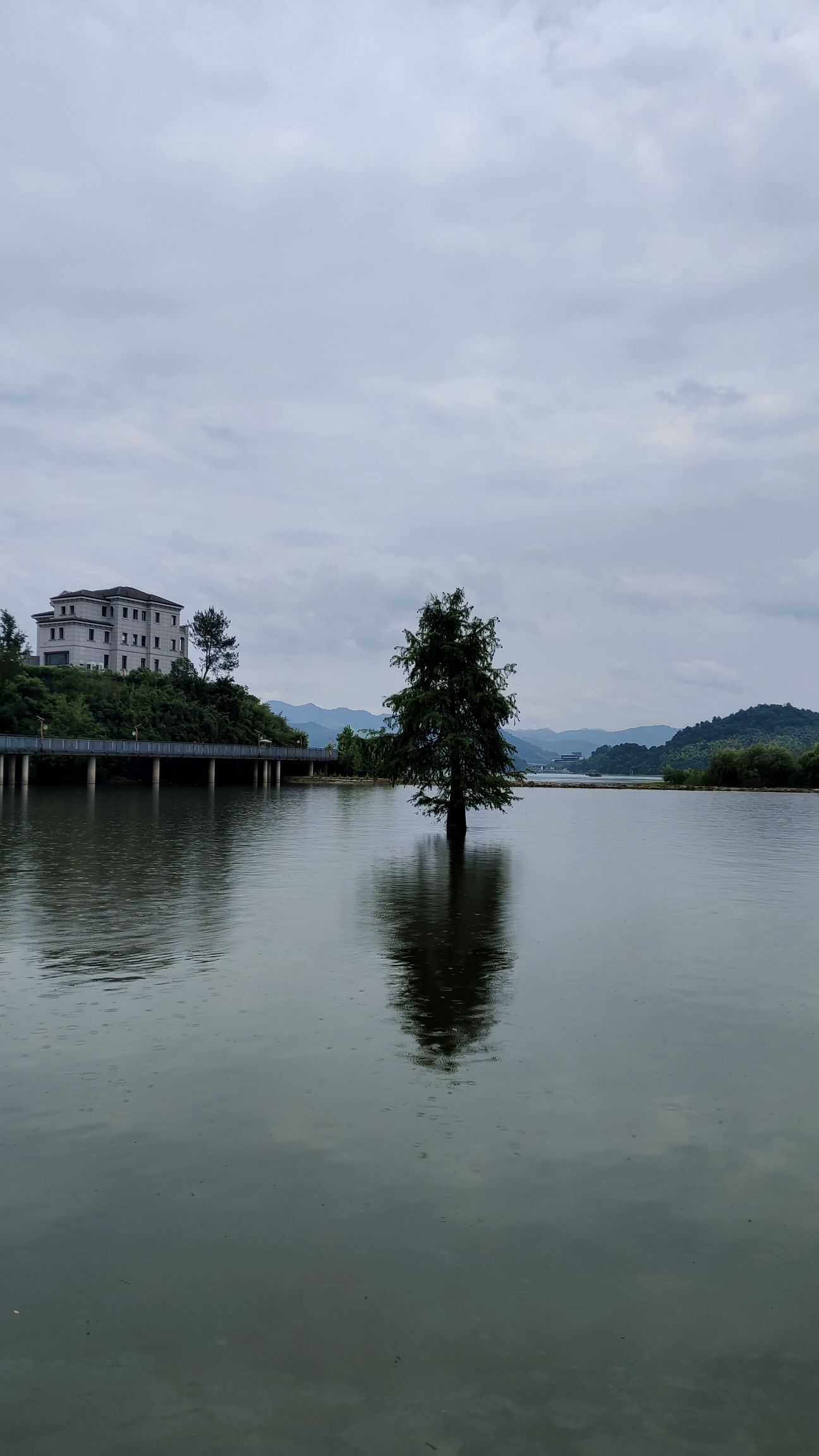 青山湖观景点