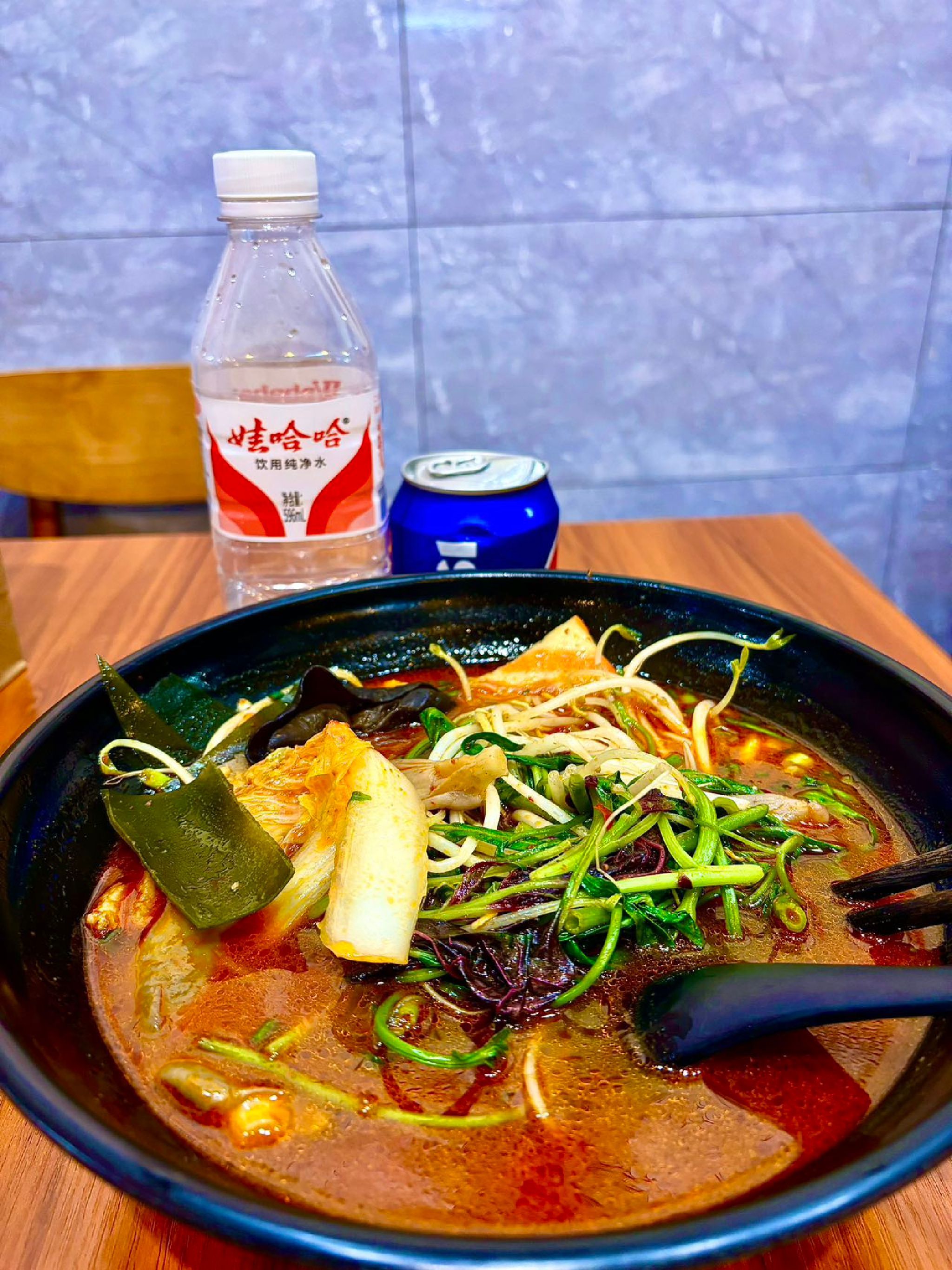独呷呷麻辣烫(潮宗御苑店)