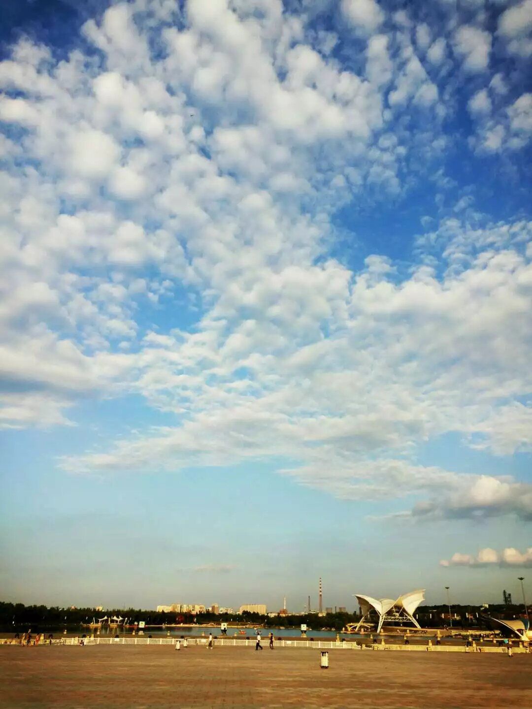 沈抚滨河公园