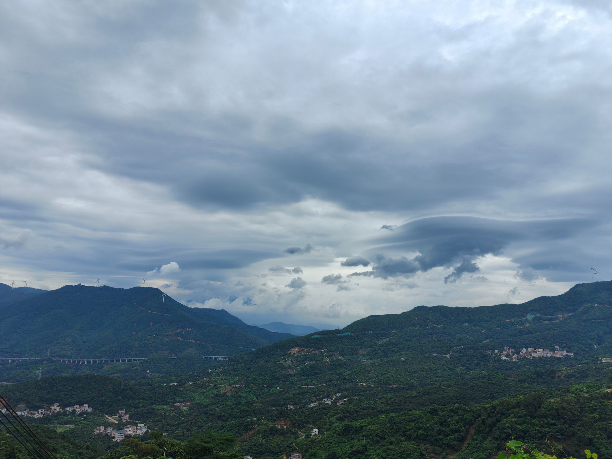 浮山岭风景区旅行图片 1