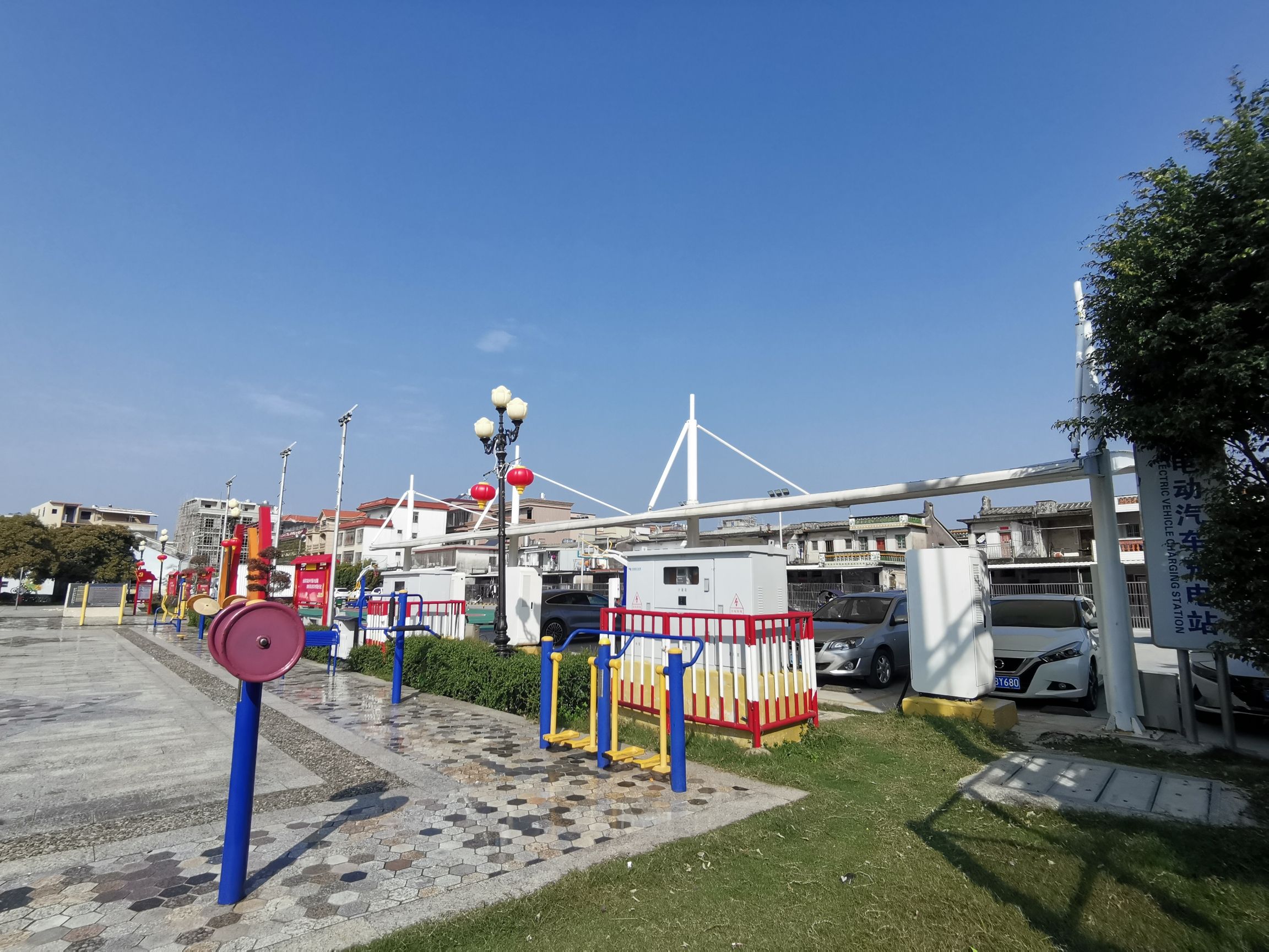 红色主题公园旅行图片 1