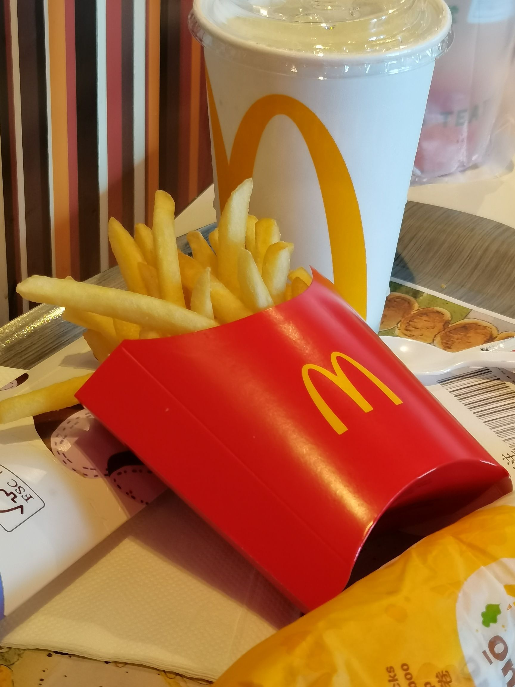 万达广场麦当劳餐厅