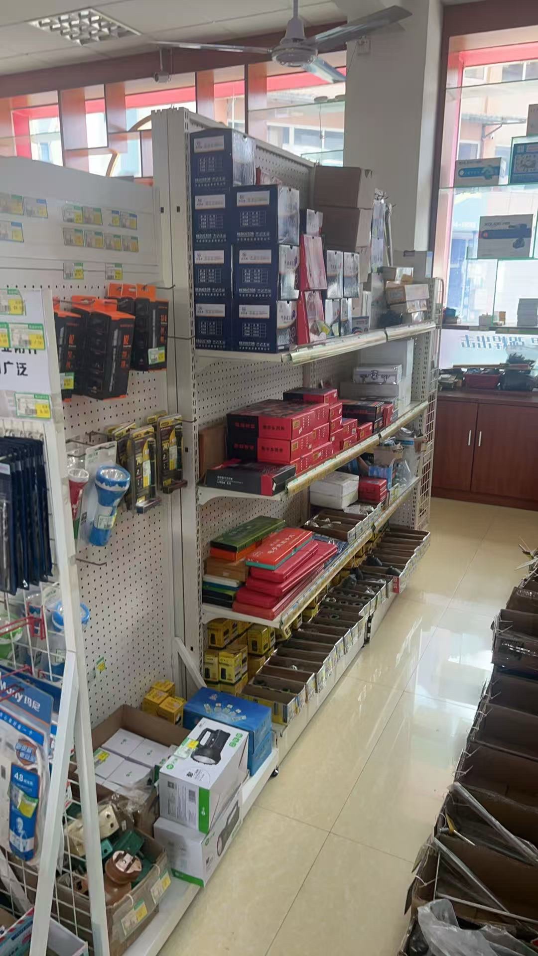 韶关市汉固达五金商城(永青公司门店)