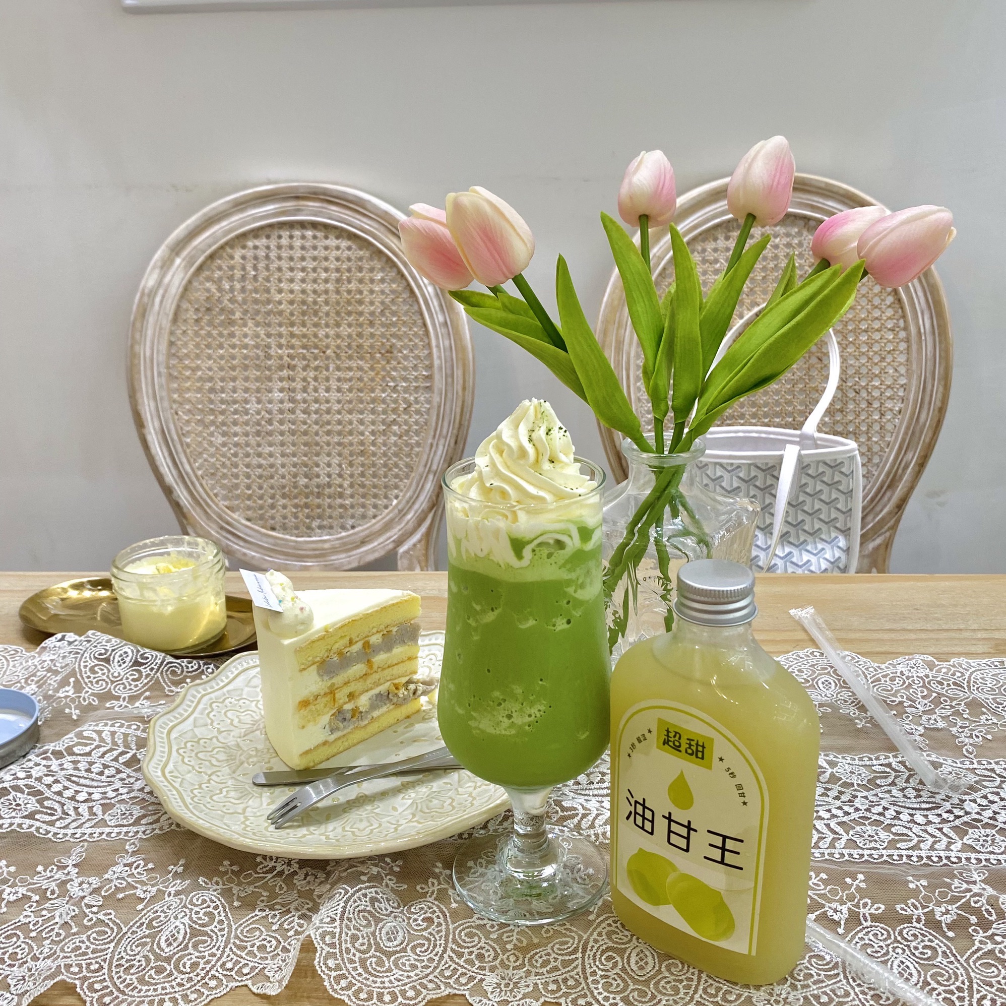 洛丽塔法甜(万盛·银湖湾店)
