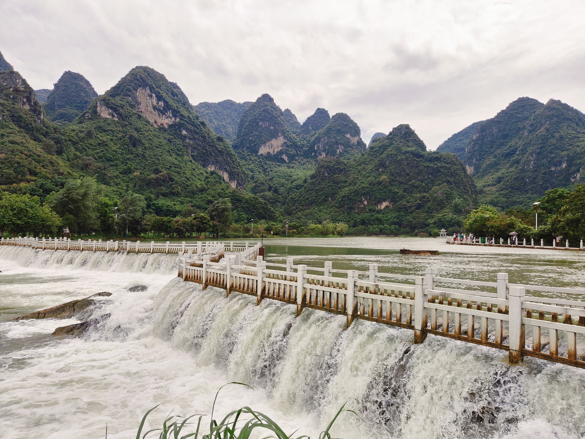 模范龙潭风景区旅行图片 3