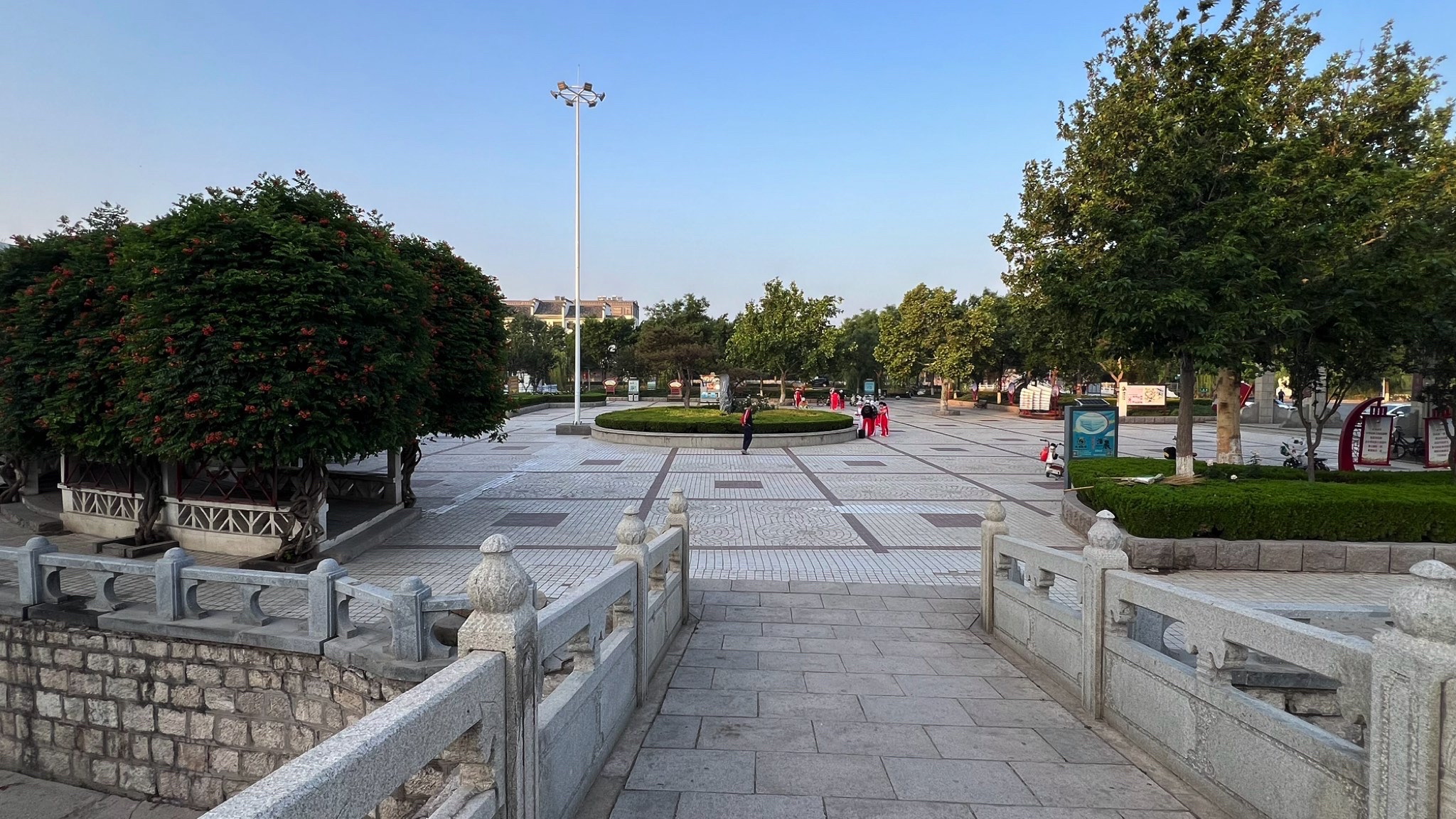 登瀛广场旅行图片 1
