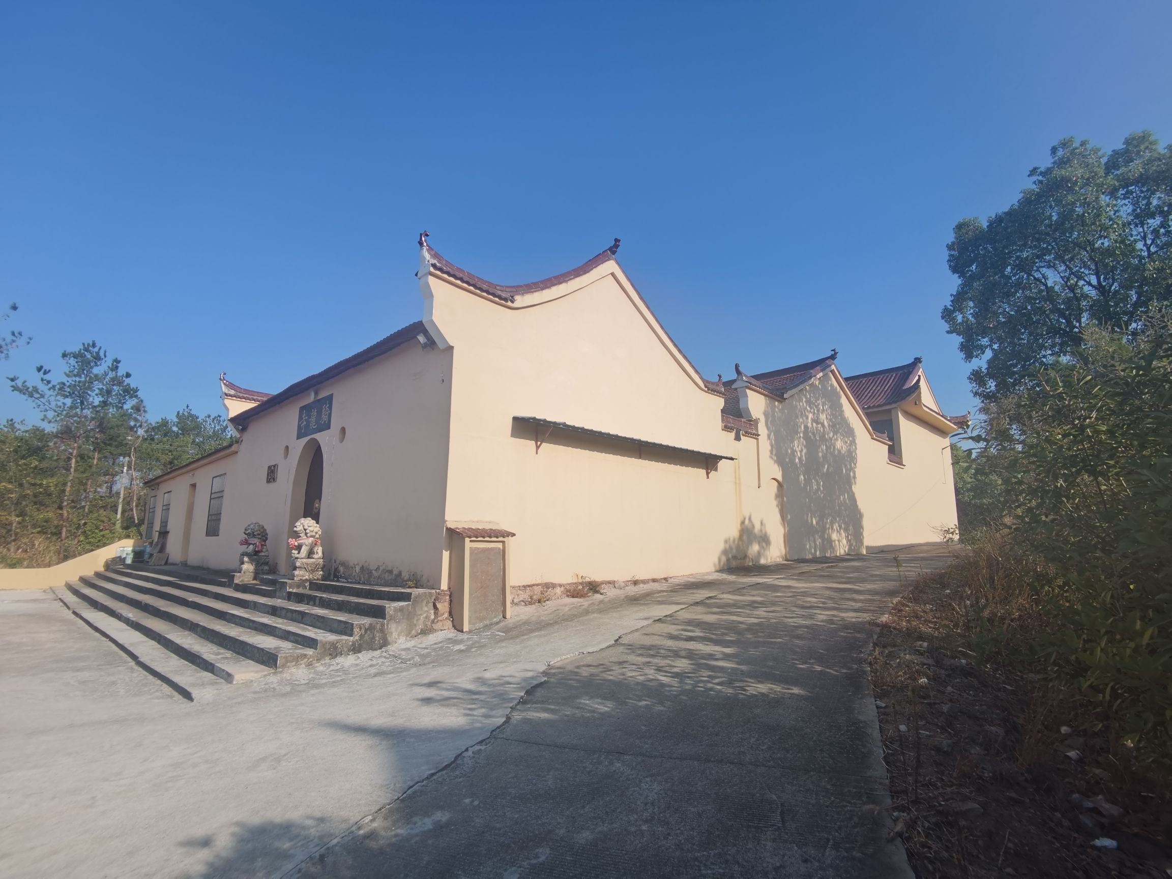 骑龙寺