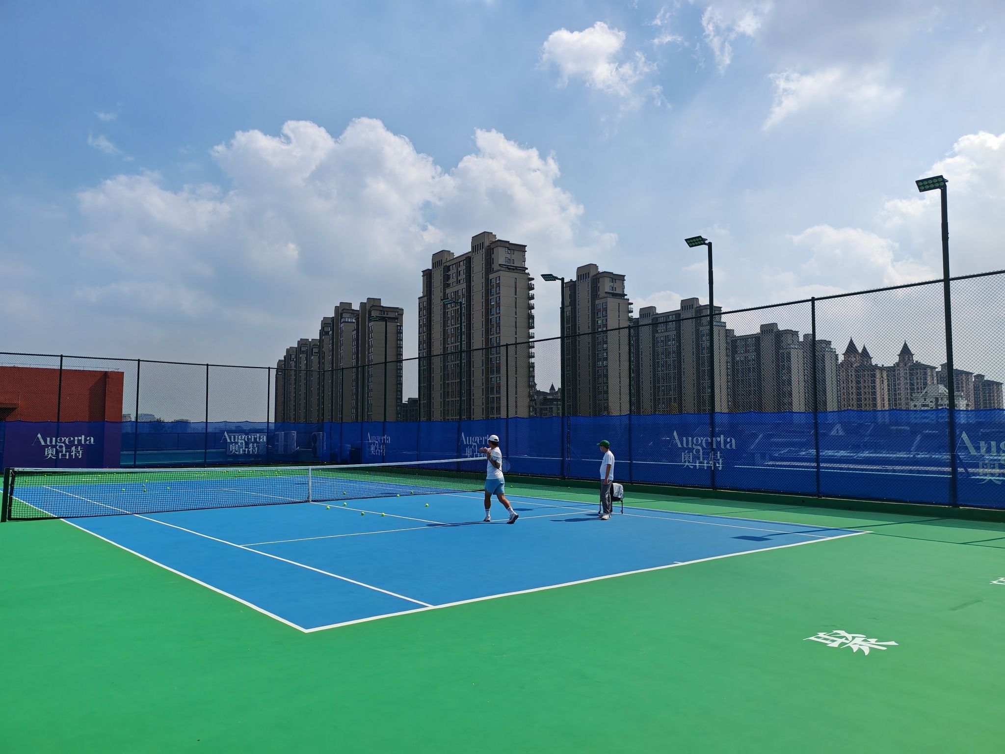场地封面-聚顶网球场