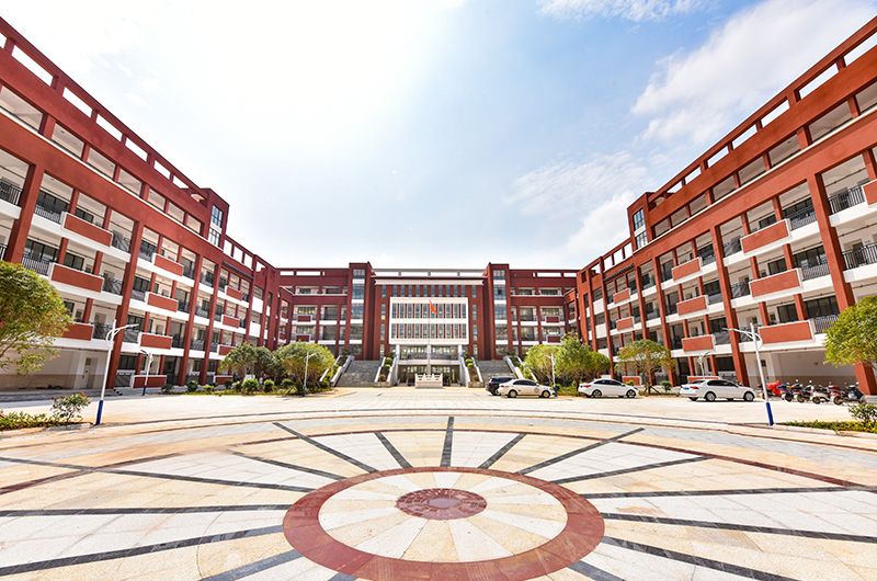 曲靖师范学院附属小学