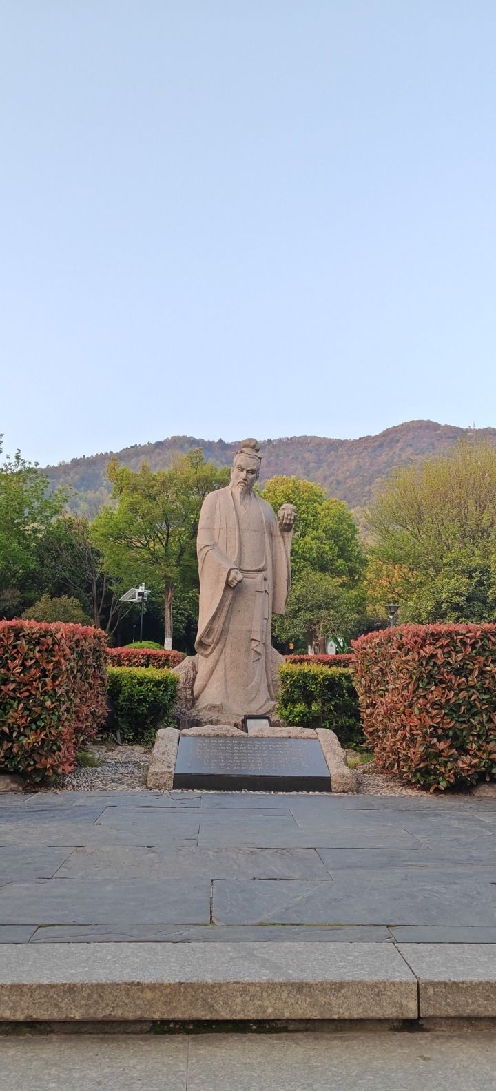 无锡邵宝塑像