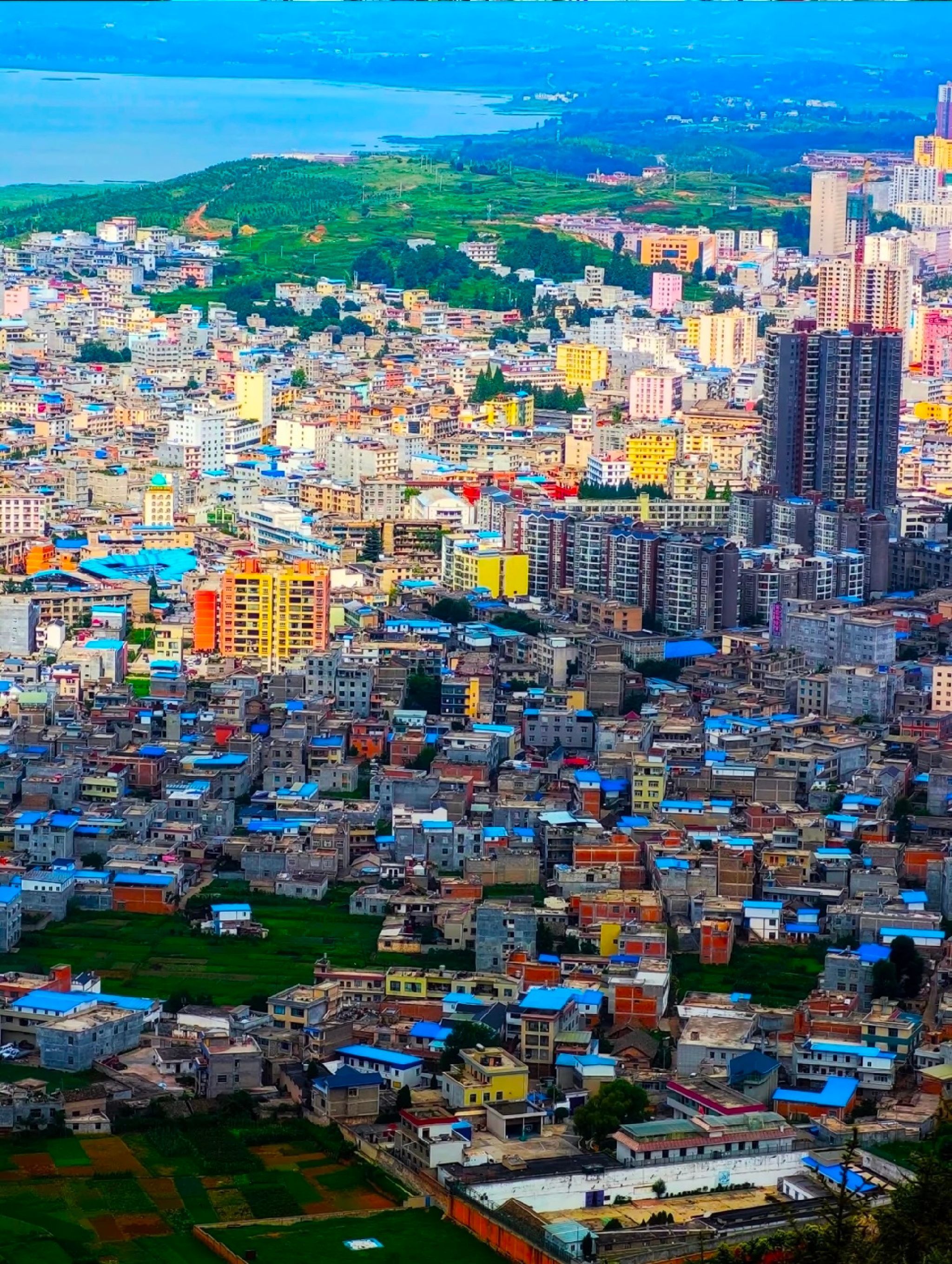 威宁彝族回族苗族自治县 - 毕节市威宁彝族回族苗族自治县 - 地名地址信息;普通地名;区县级地名 | 地址营业时间 | 高德地图