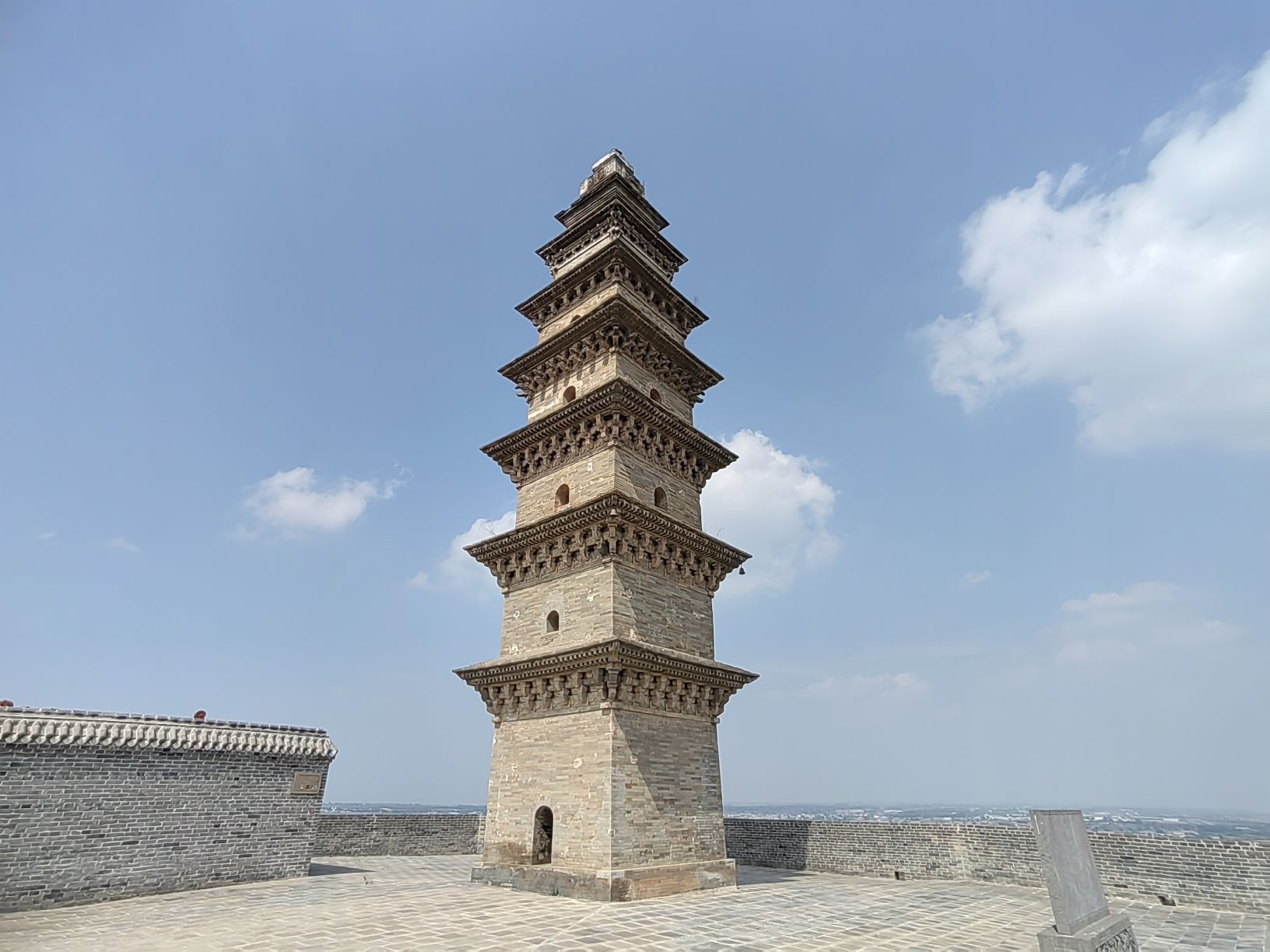 八龙寺塔旅行图片 2
