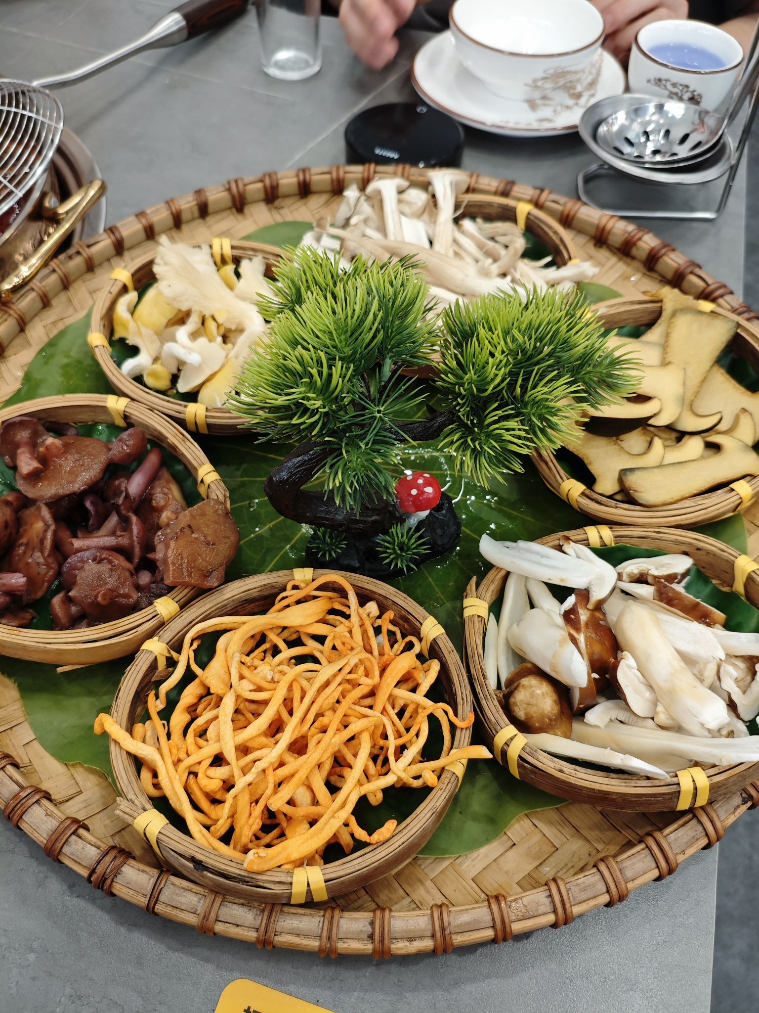 珍菌园野生菌主题餐厅(告庄店)