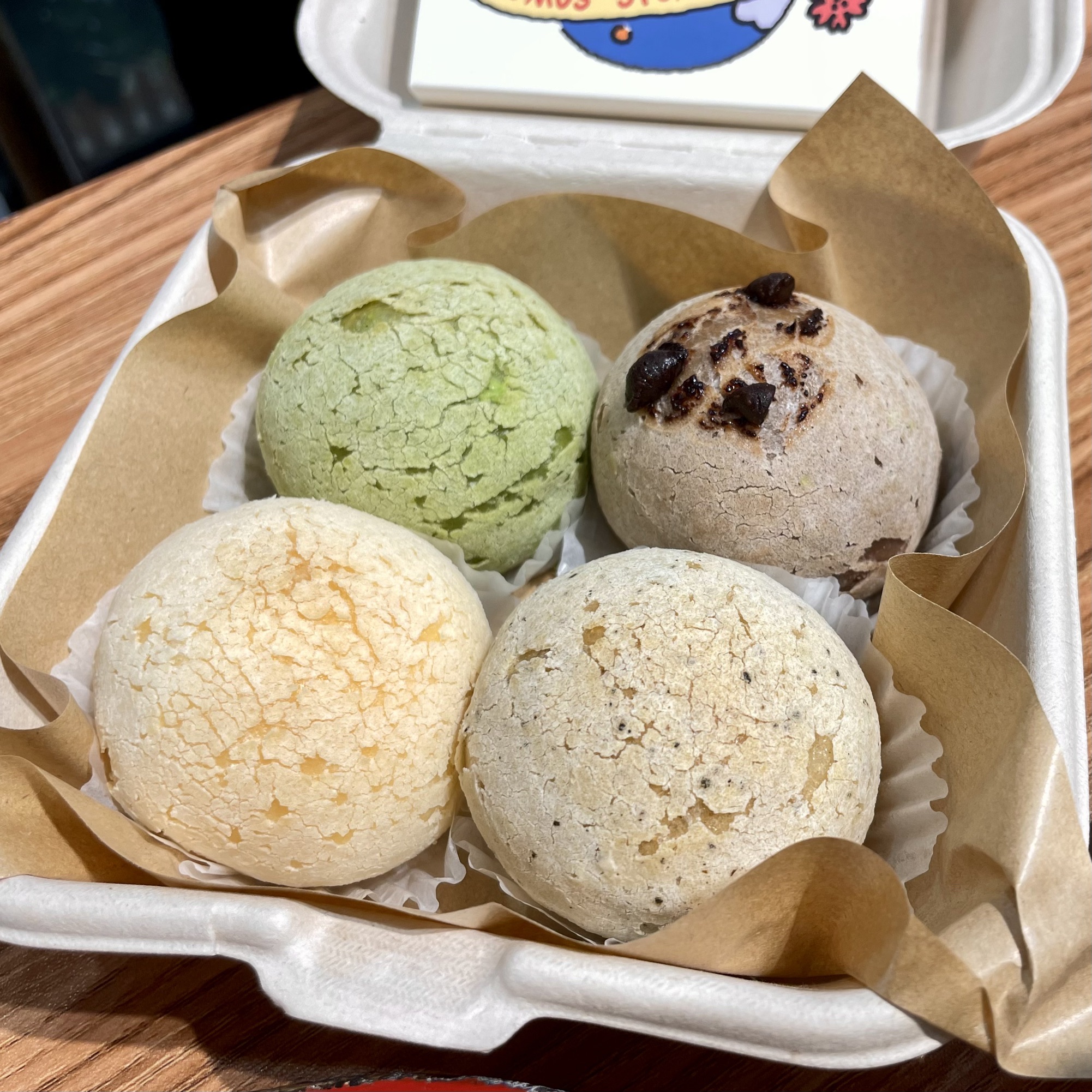 石头屋烘焙(花苑社区店)