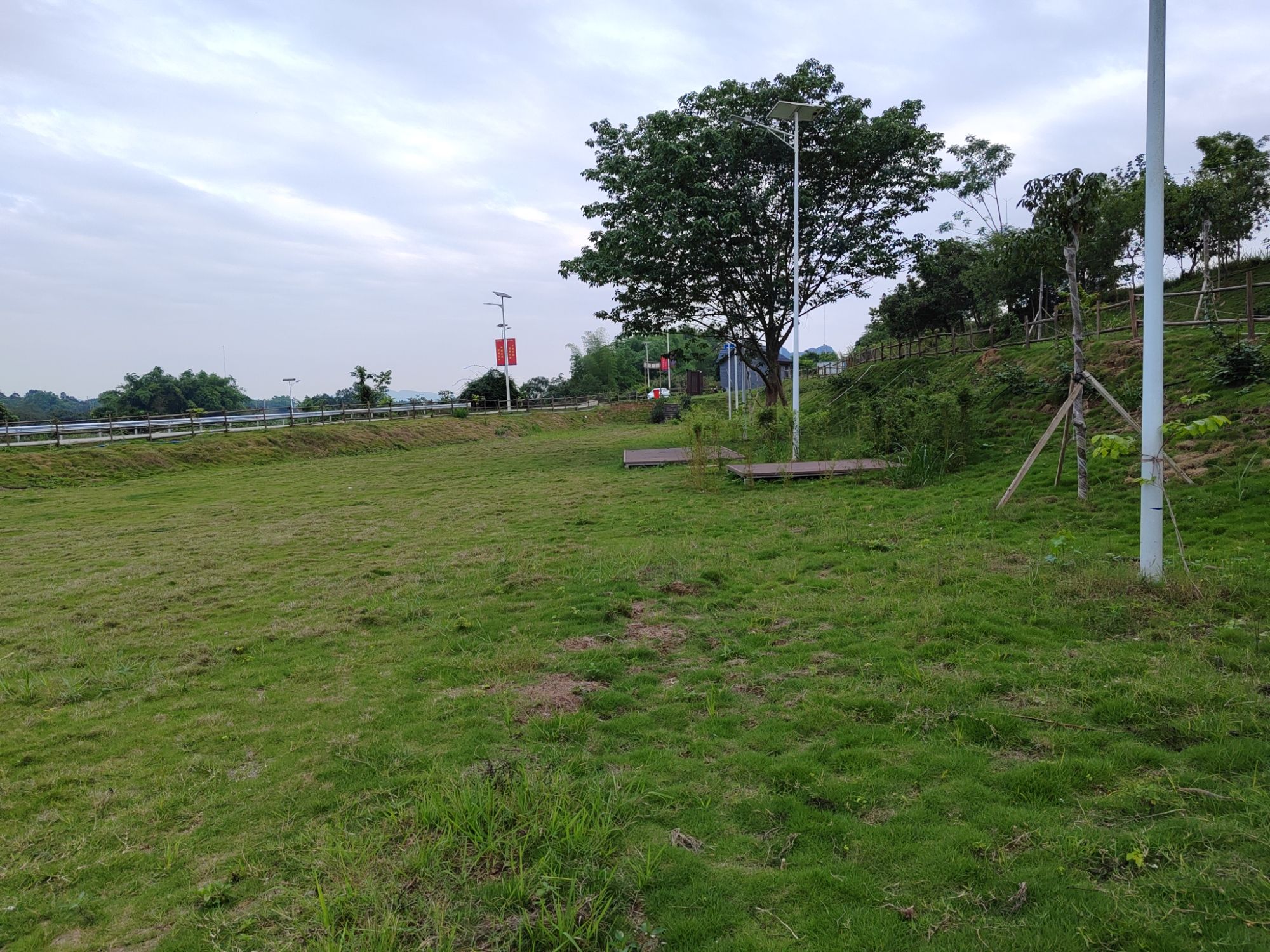 甜蜜时光新和露营旅行图片 1