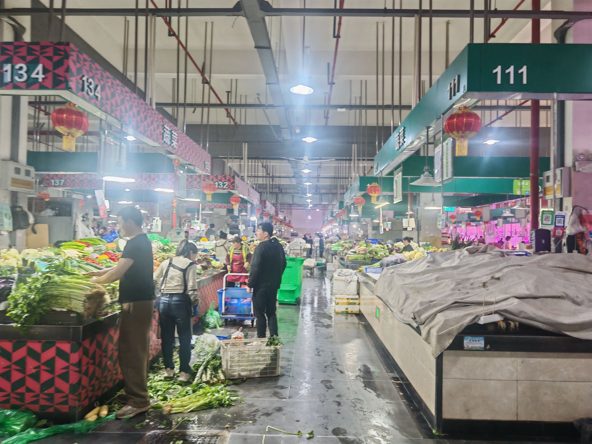 稠关菜市场