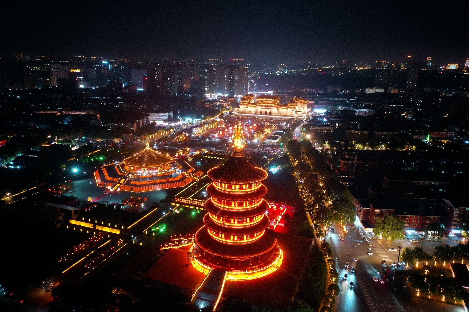 应天门西南广场旅行图片 3