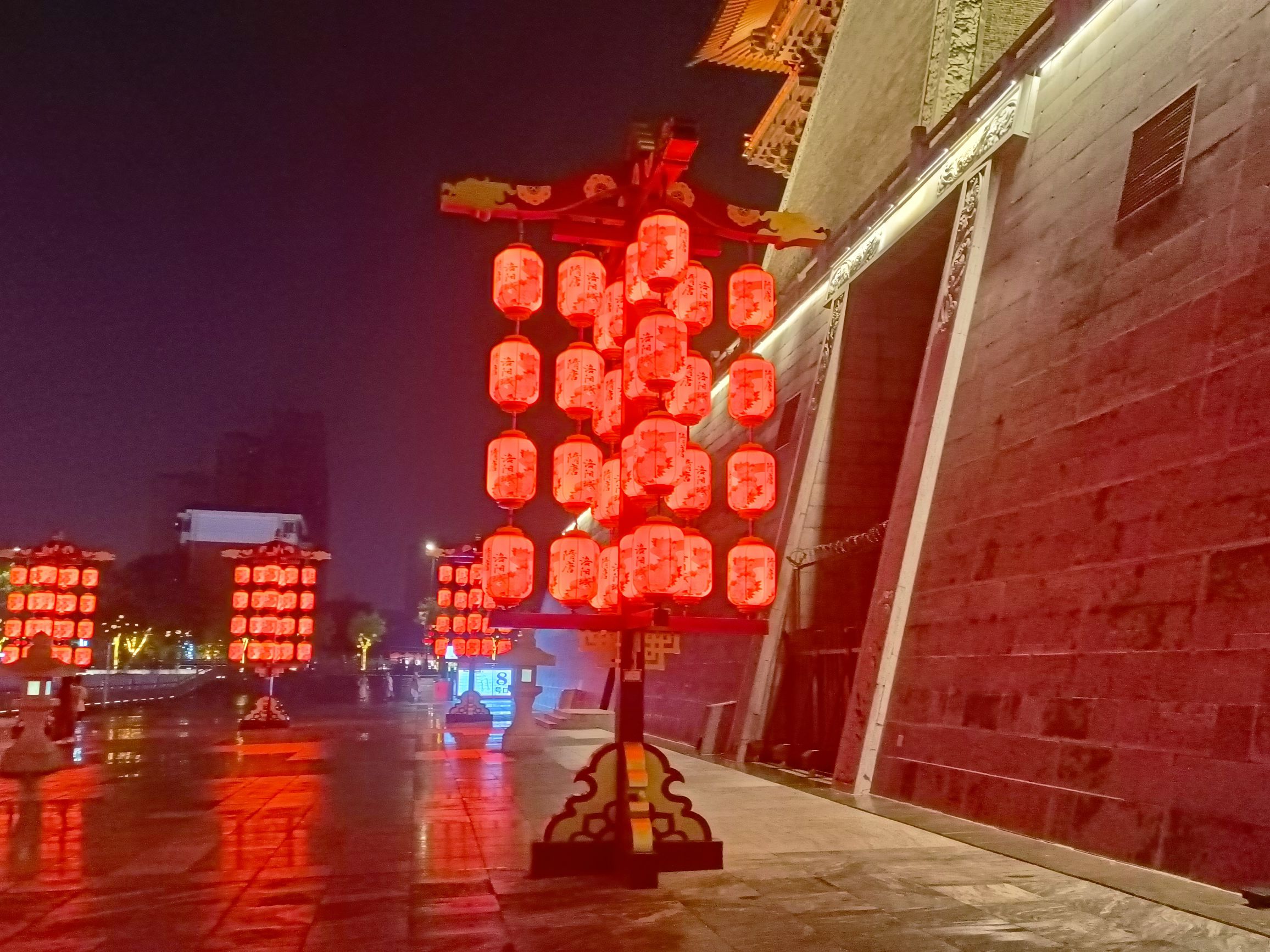 应天门西南广场旅行图片 3