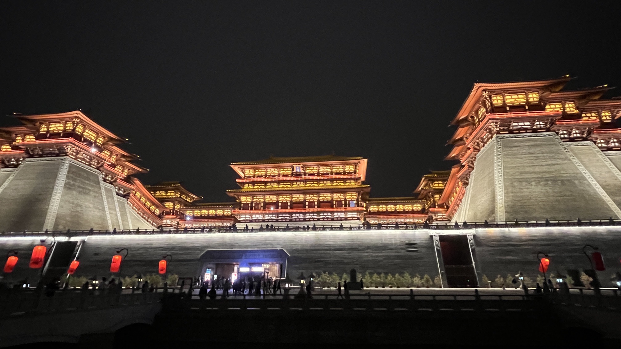 应天门西南广场旅行图片 2