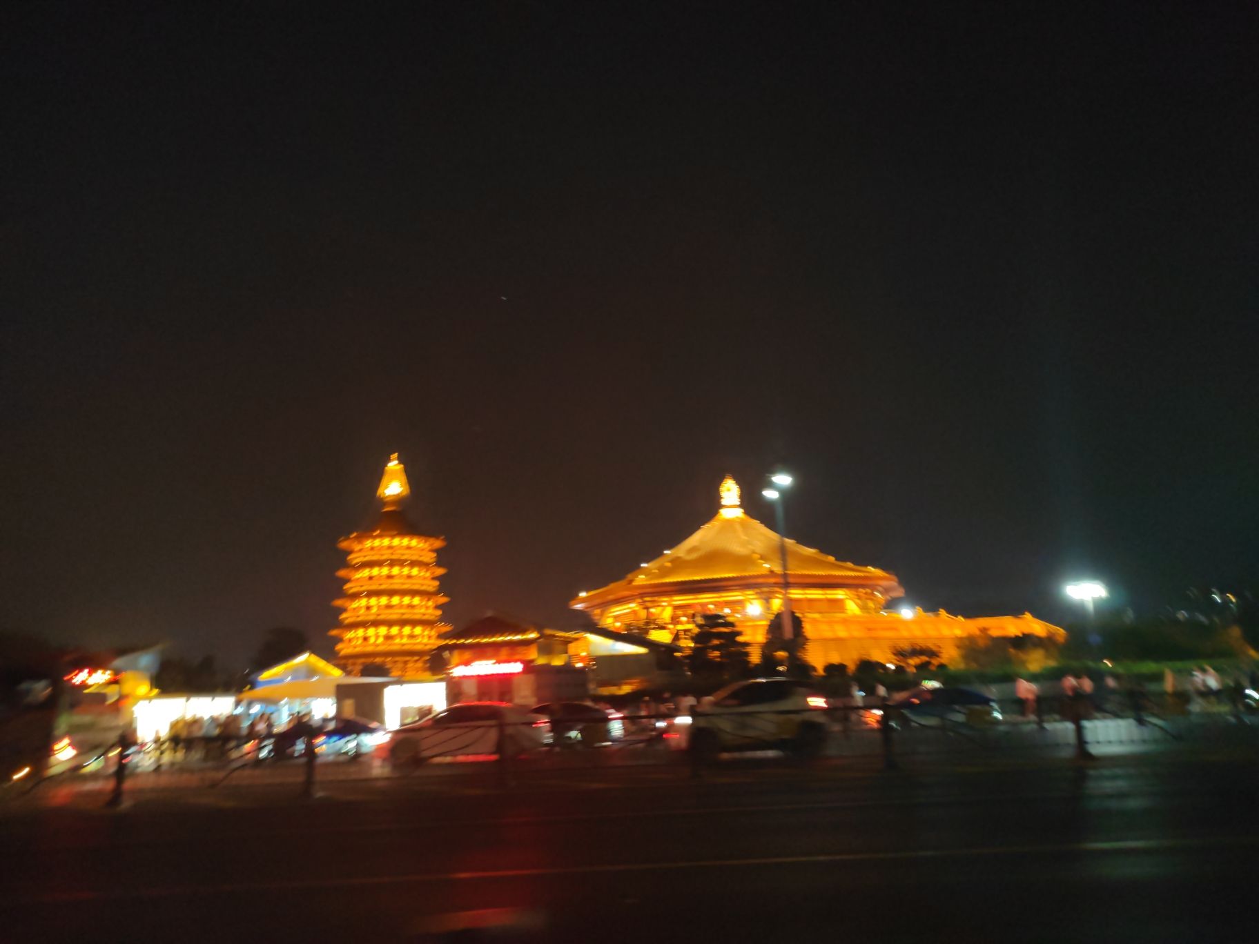 应天门西南广场旅行图片 2