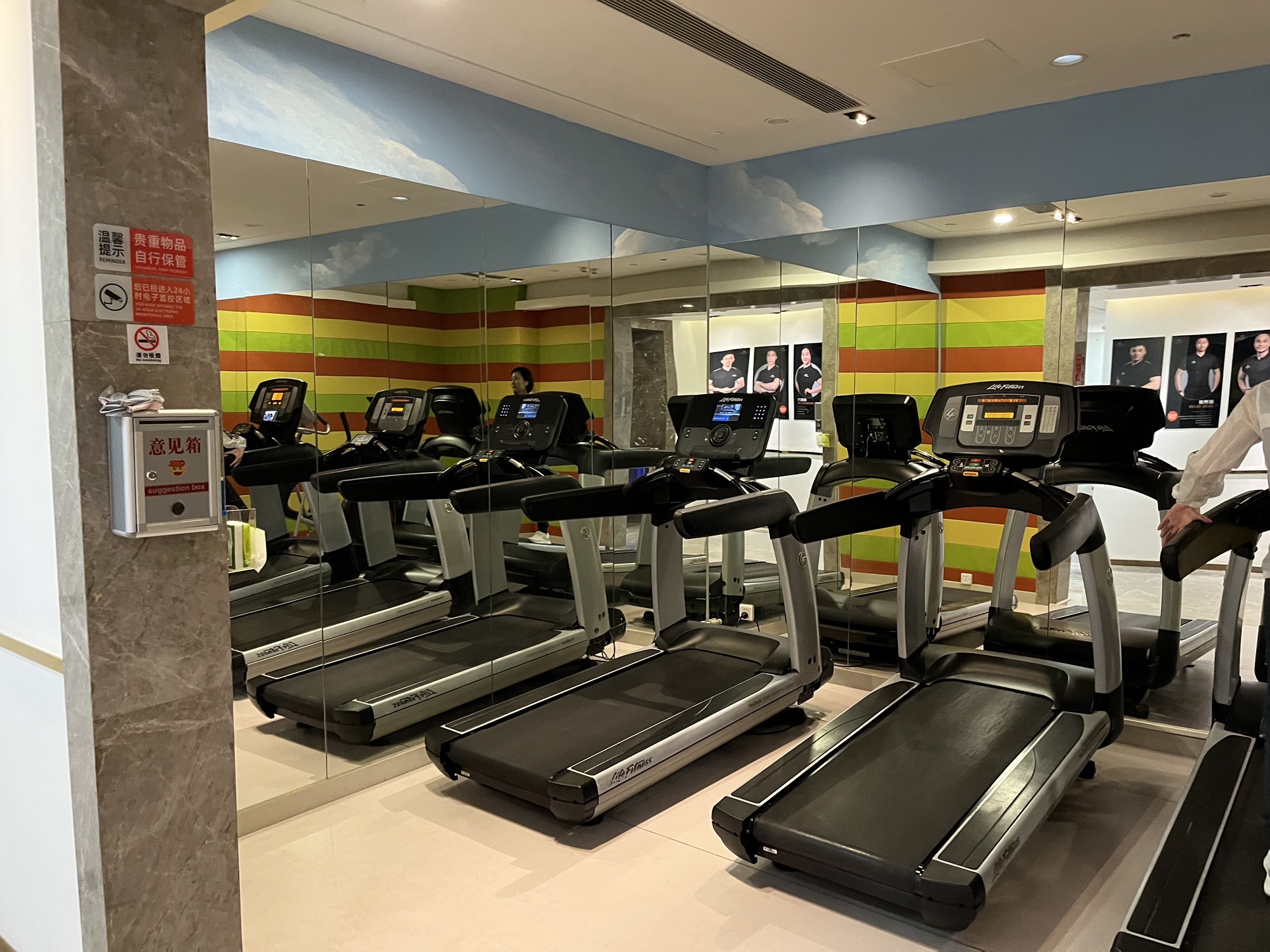 场地封面-保利·天悦19栋游泳健身会所