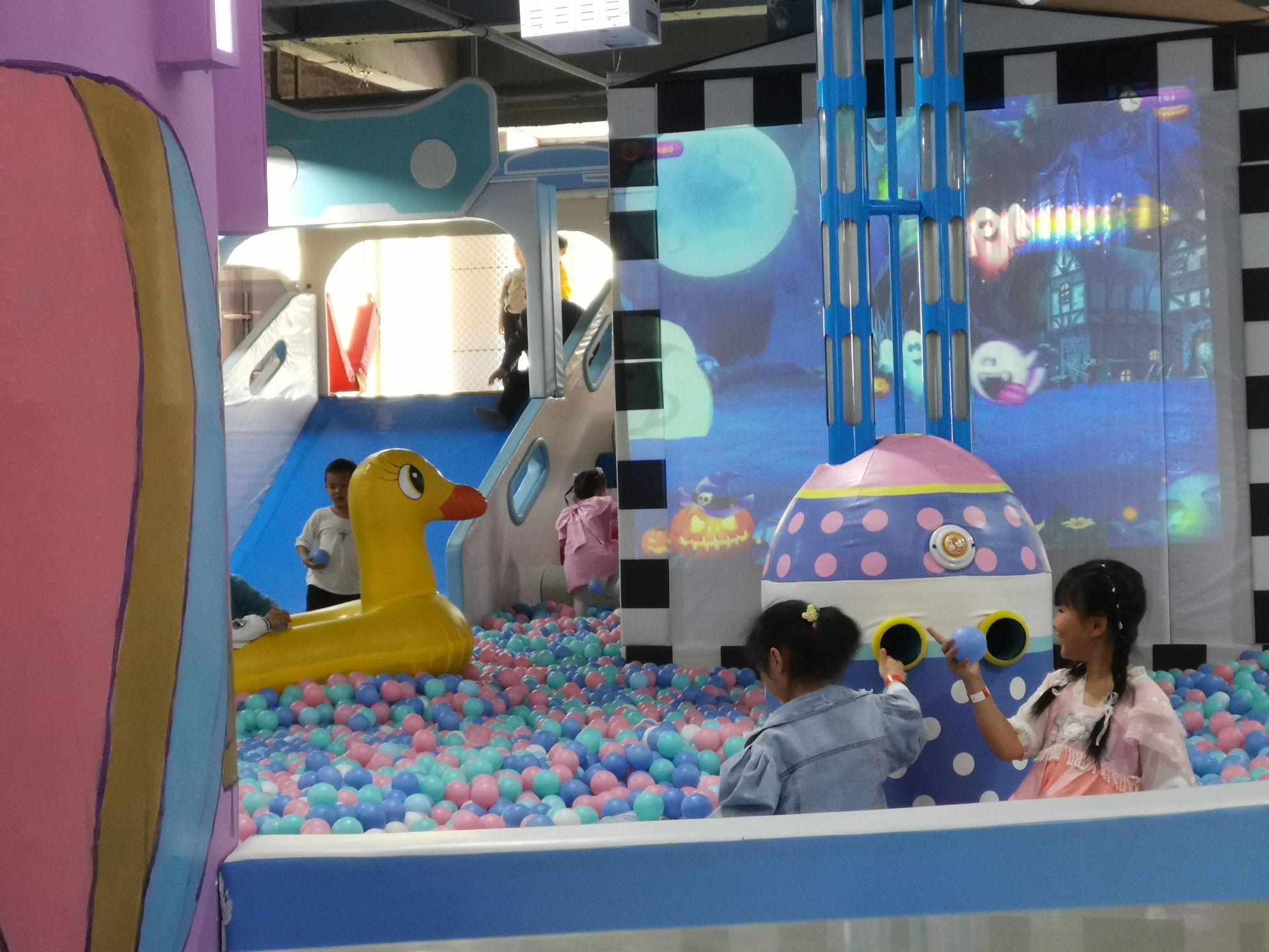 嘟比乐儿童健康成长乐园(龙船天街店)