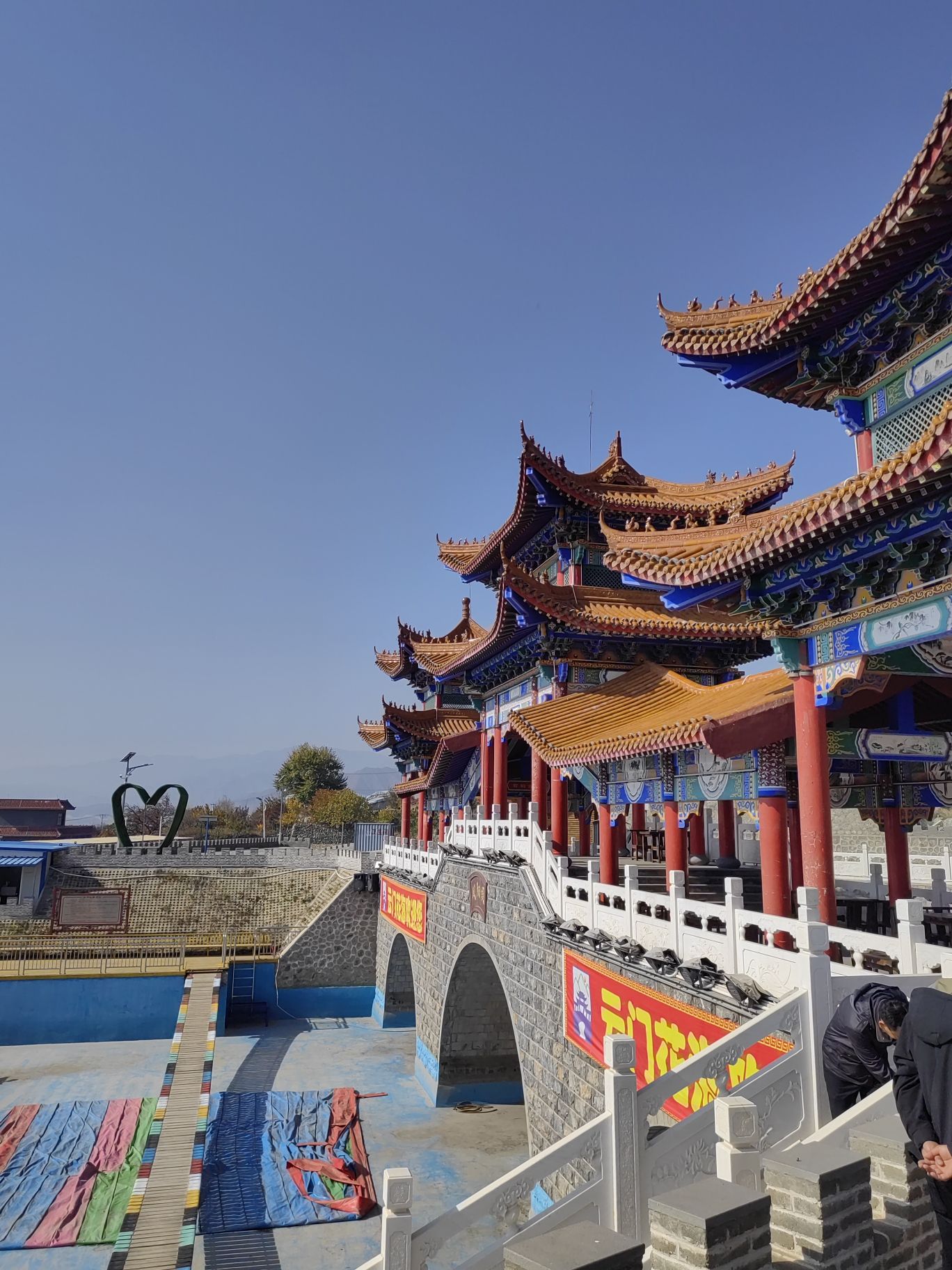 云门花海网红桥旅行图片 3