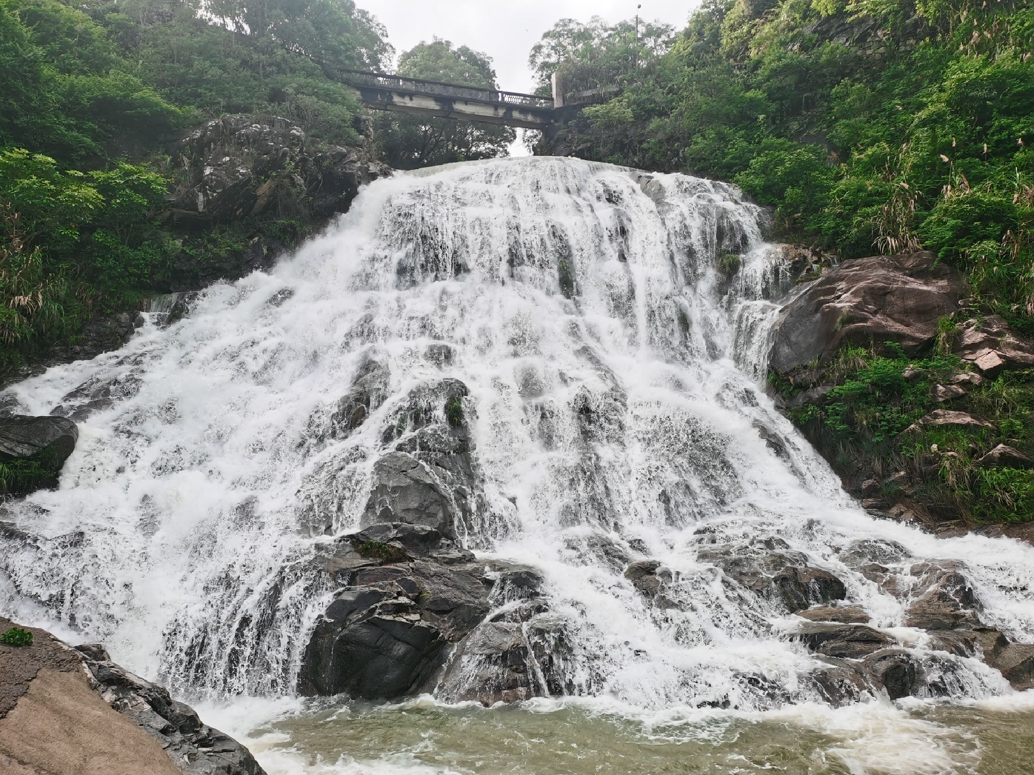 百丈磜瀑布旅行图片 1