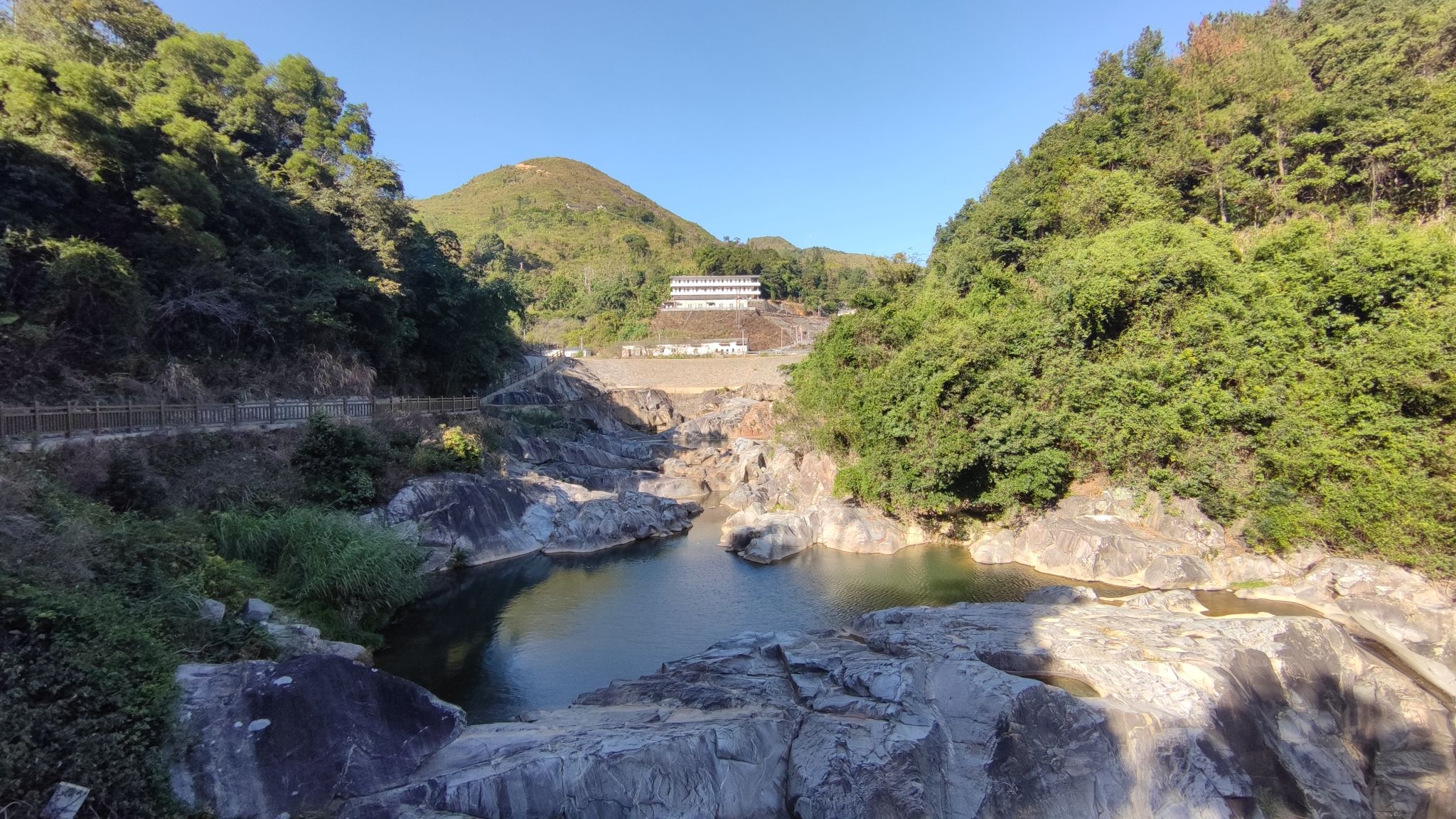 百丈磜瀑布旅行图片 3