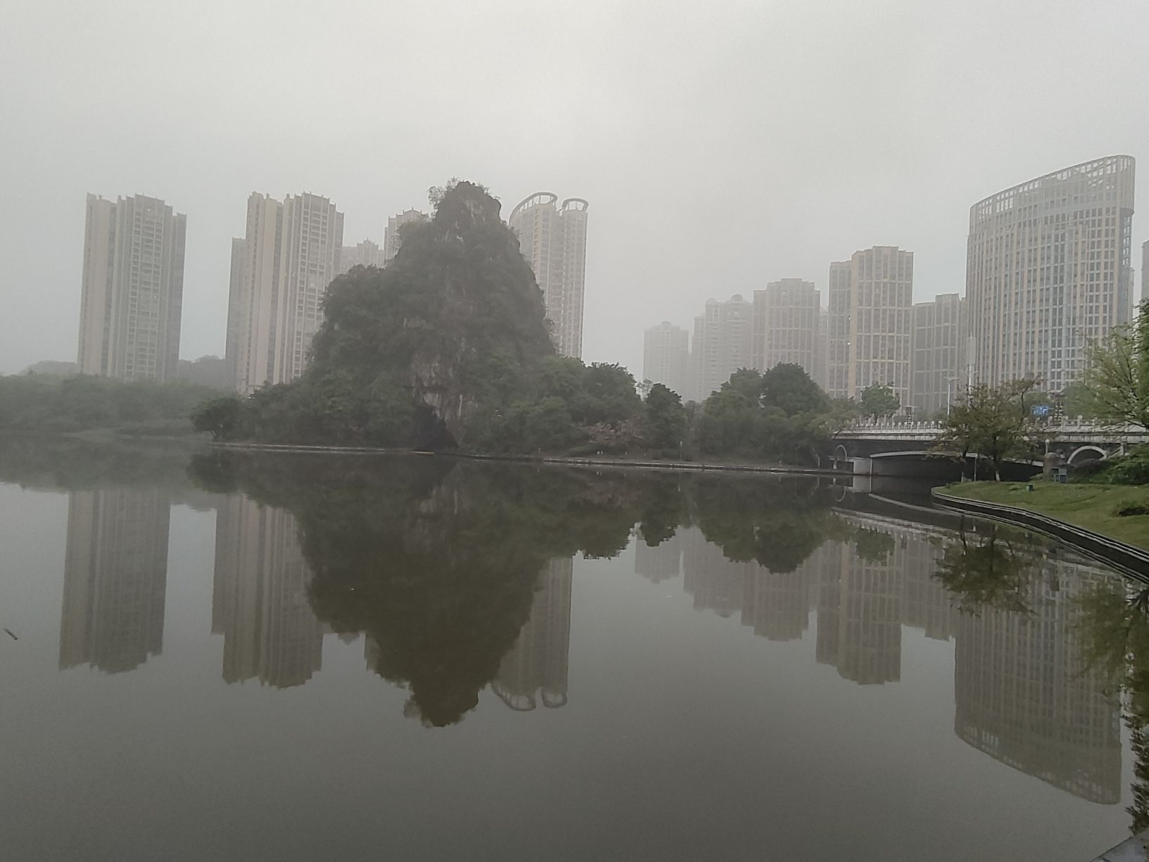 月光岛旅行图片 1