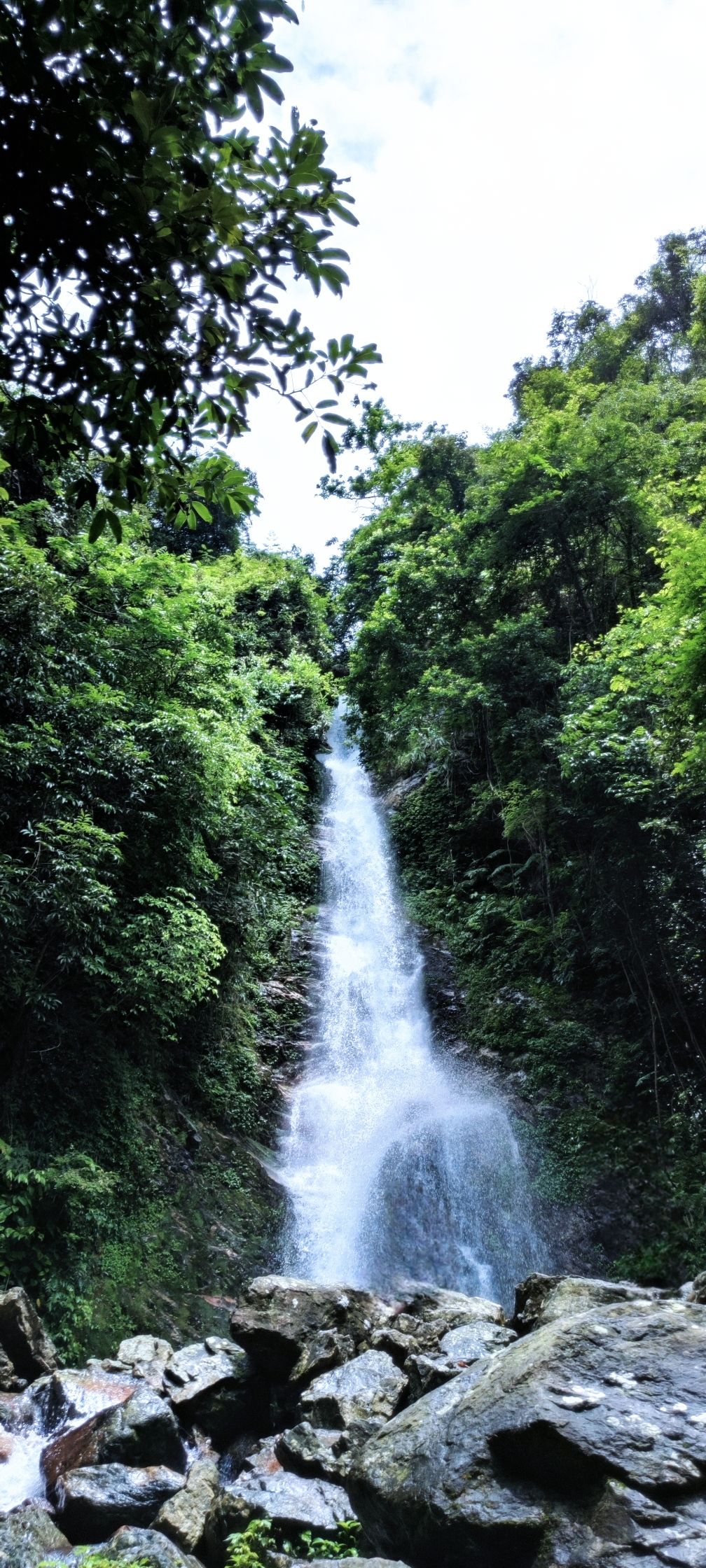 龙潭瀑布旅行图片 3