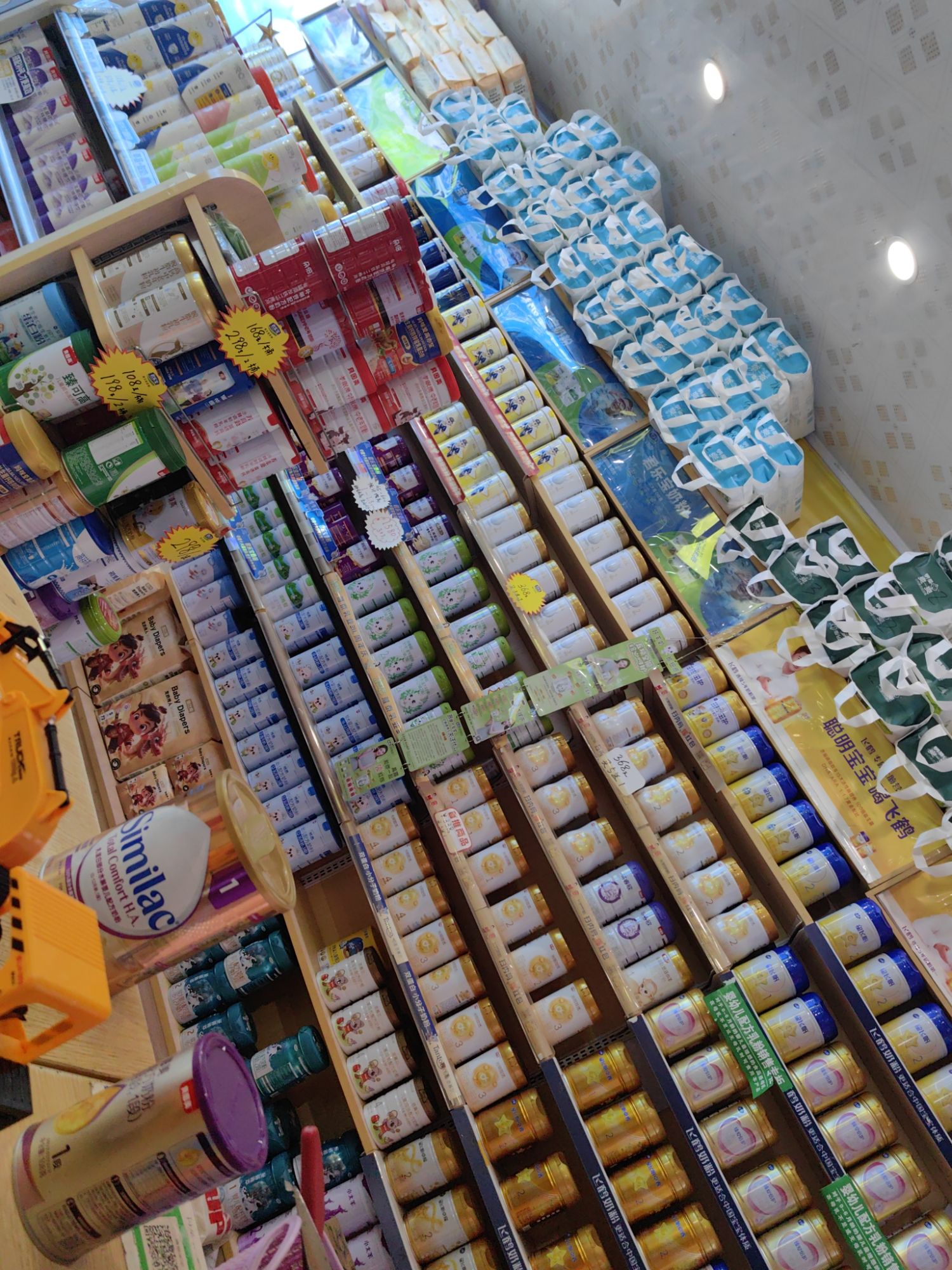 赣婴荟天天母婴公溪店