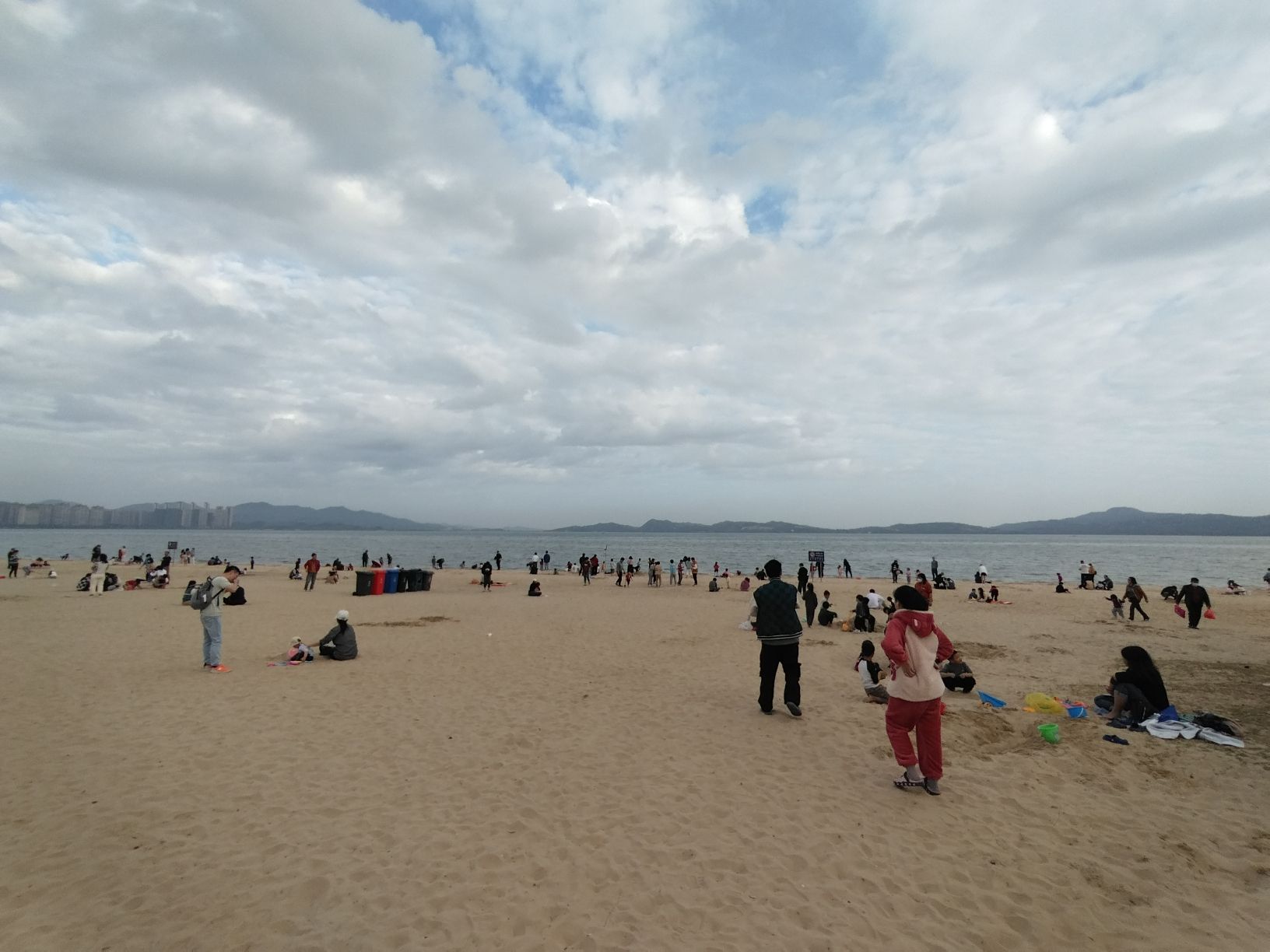 蓝色海湾沙滩旅行图片 1